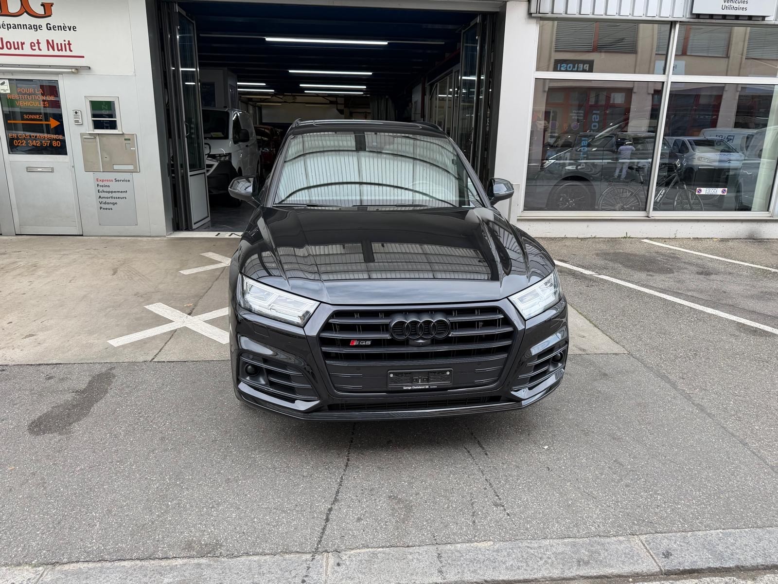 AUDI SQ5 TDI quattro tiptronic-image-1