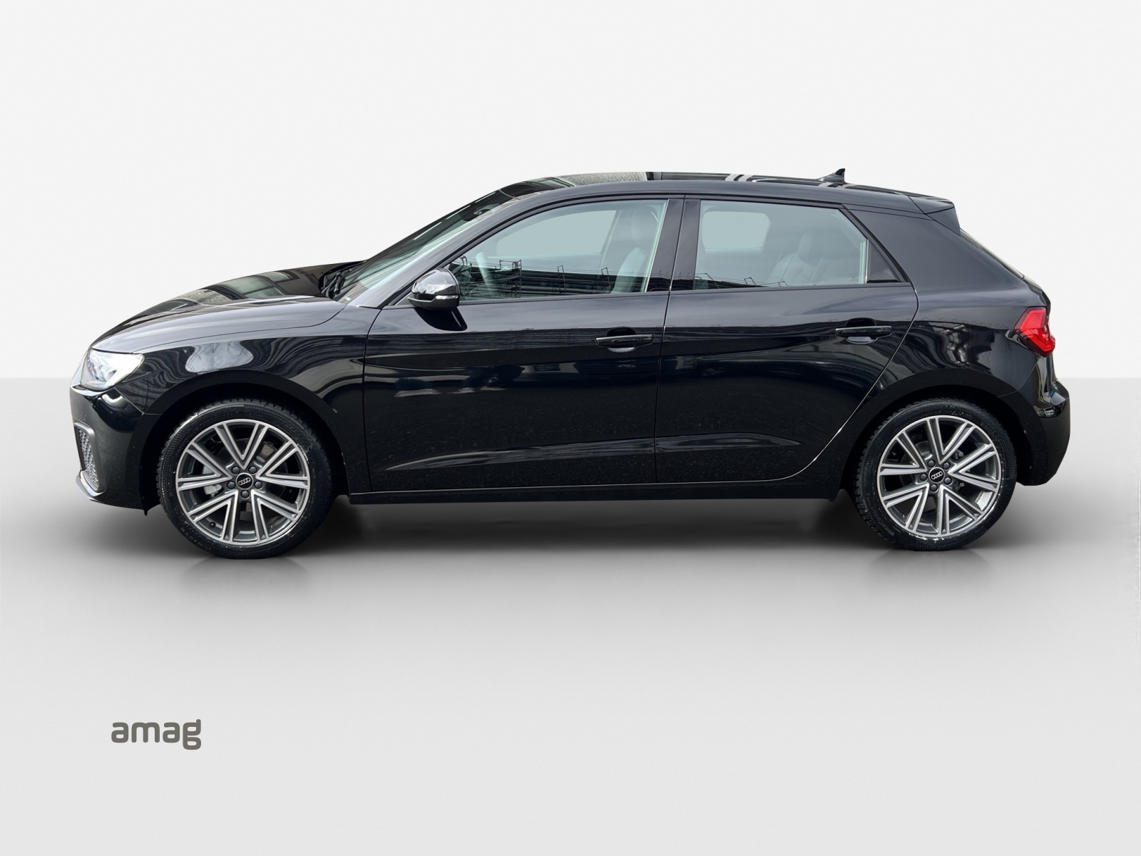 AUDI A1 Sportback 30 TFSI Attraction S-tronic-showroom-element-1