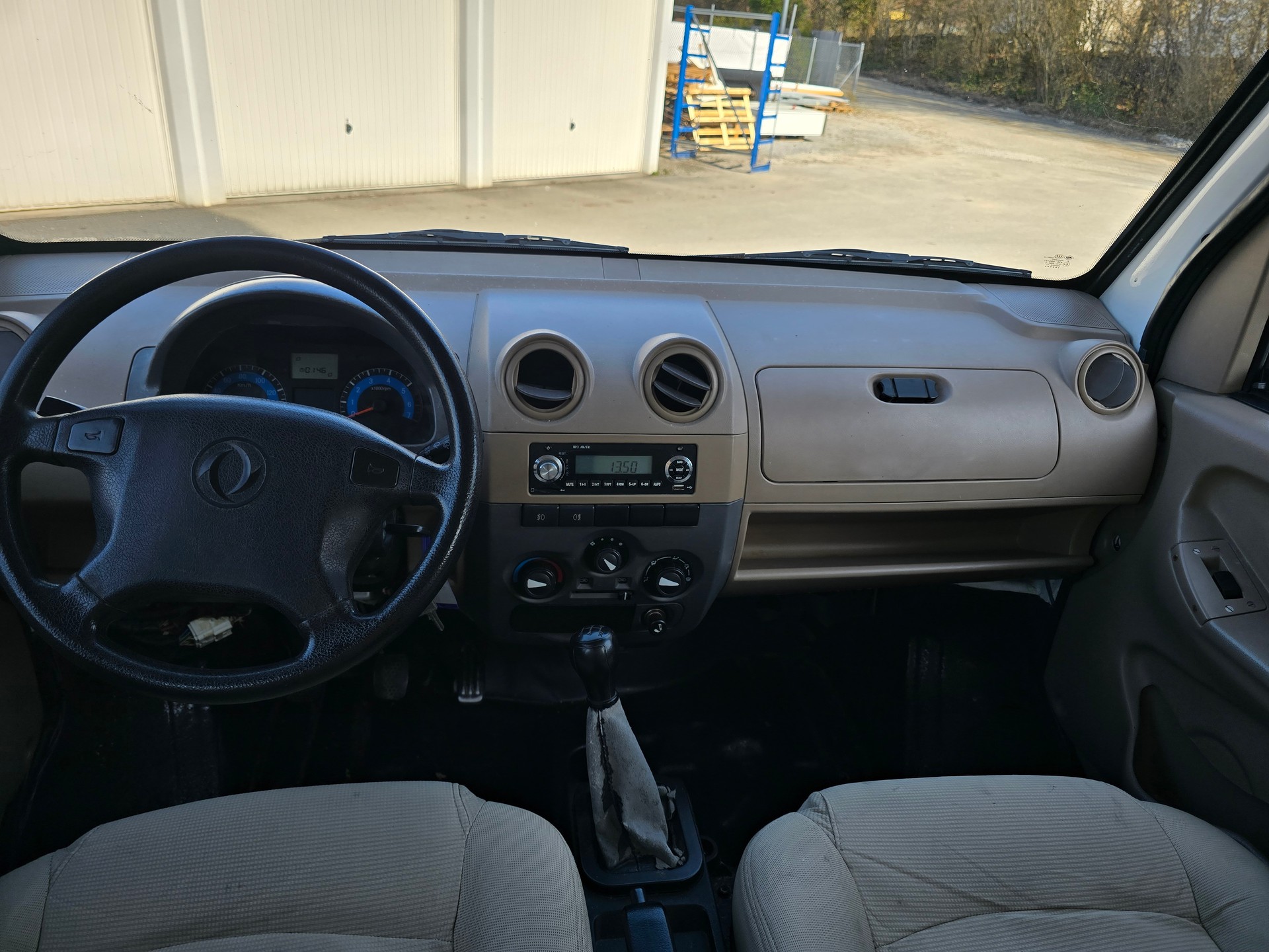 DFSK V22 Double Cab 1.3i-image-8