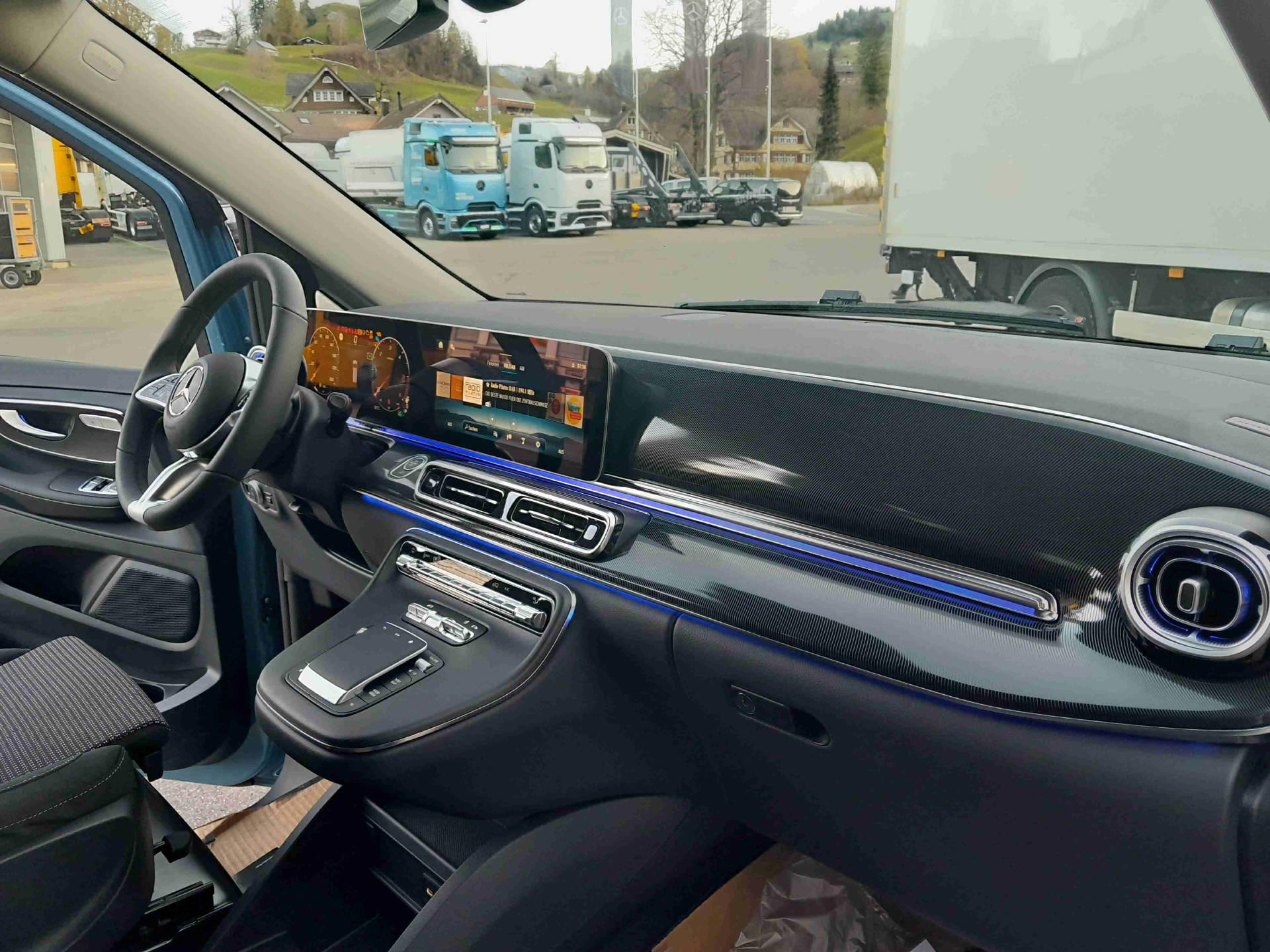 MERCEDES-BENZ V 250d Trend L 4x4-image-11