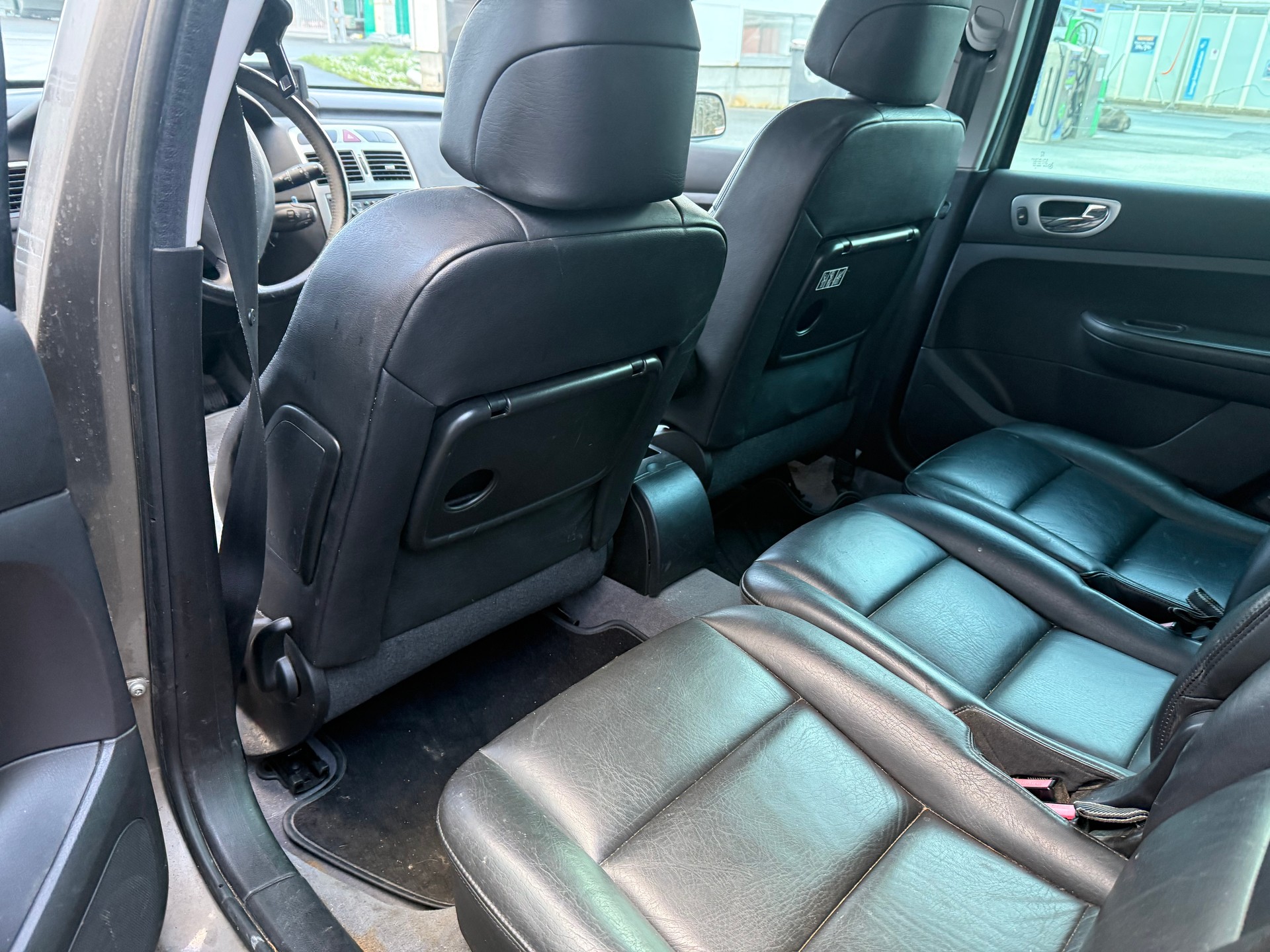 PEUGEOT 307 SW 2.0 16V Premium AUTOMATIQUE-image-20