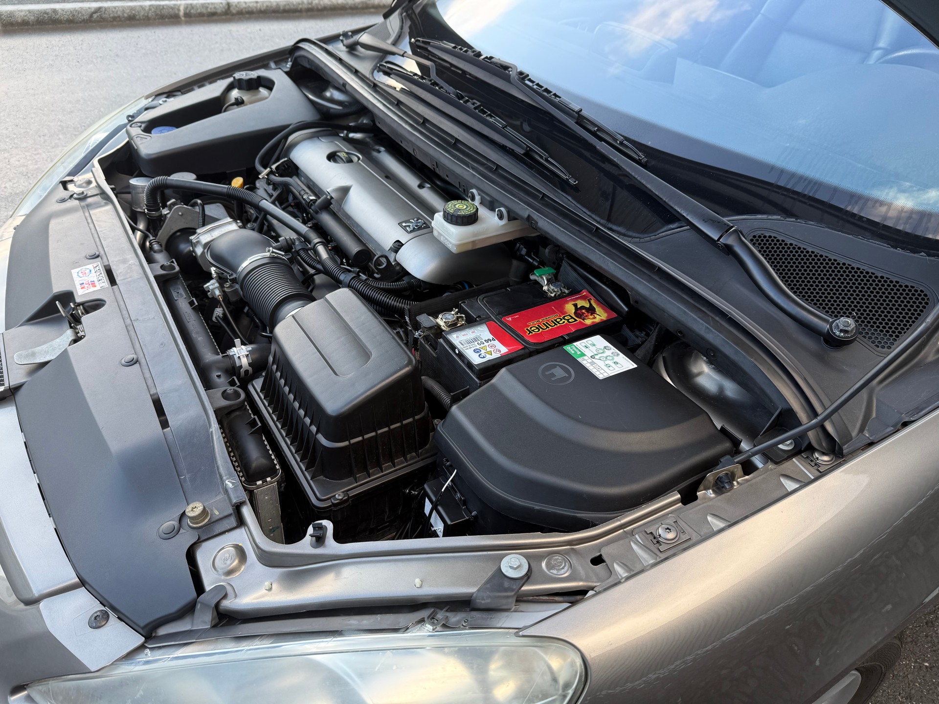 PEUGEOT 307 SW 2.0 16V Premium AUTOMATIQUE-image-30