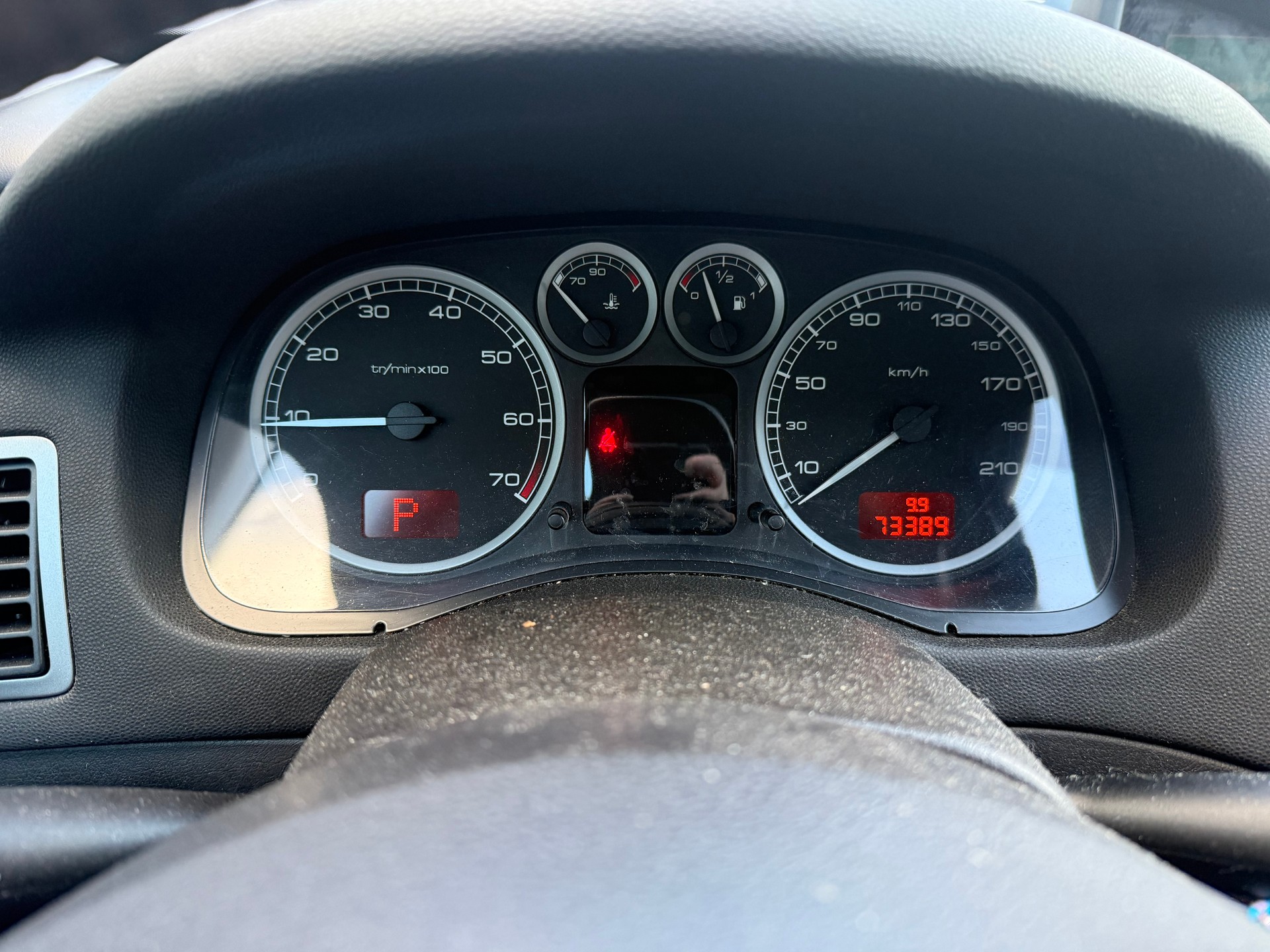 PEUGEOT 307 SW 2.0 16V Premium AUTOMATIQUE-image-22