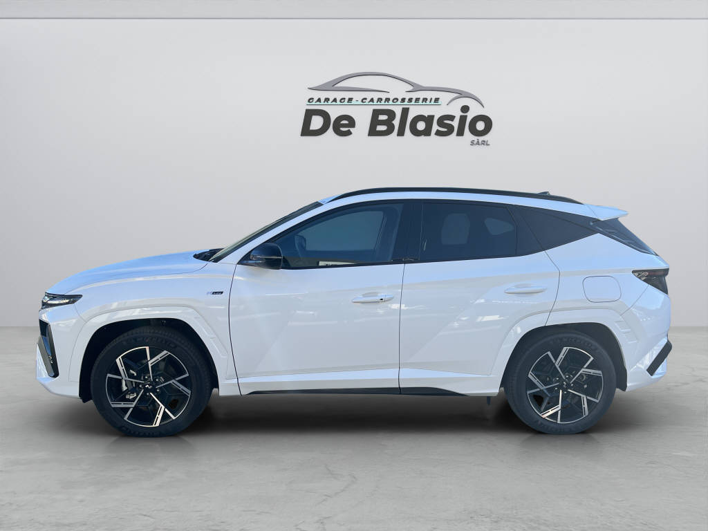 HYUNDAI Tucson 1.6 T-GDi PHEV N-Line 4WD-showroom-element-3