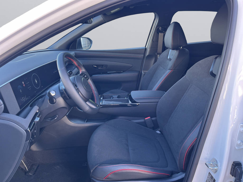 HYUNDAI Tucson 1.6 T-GDi PHEV N-Line 4WD-image-8