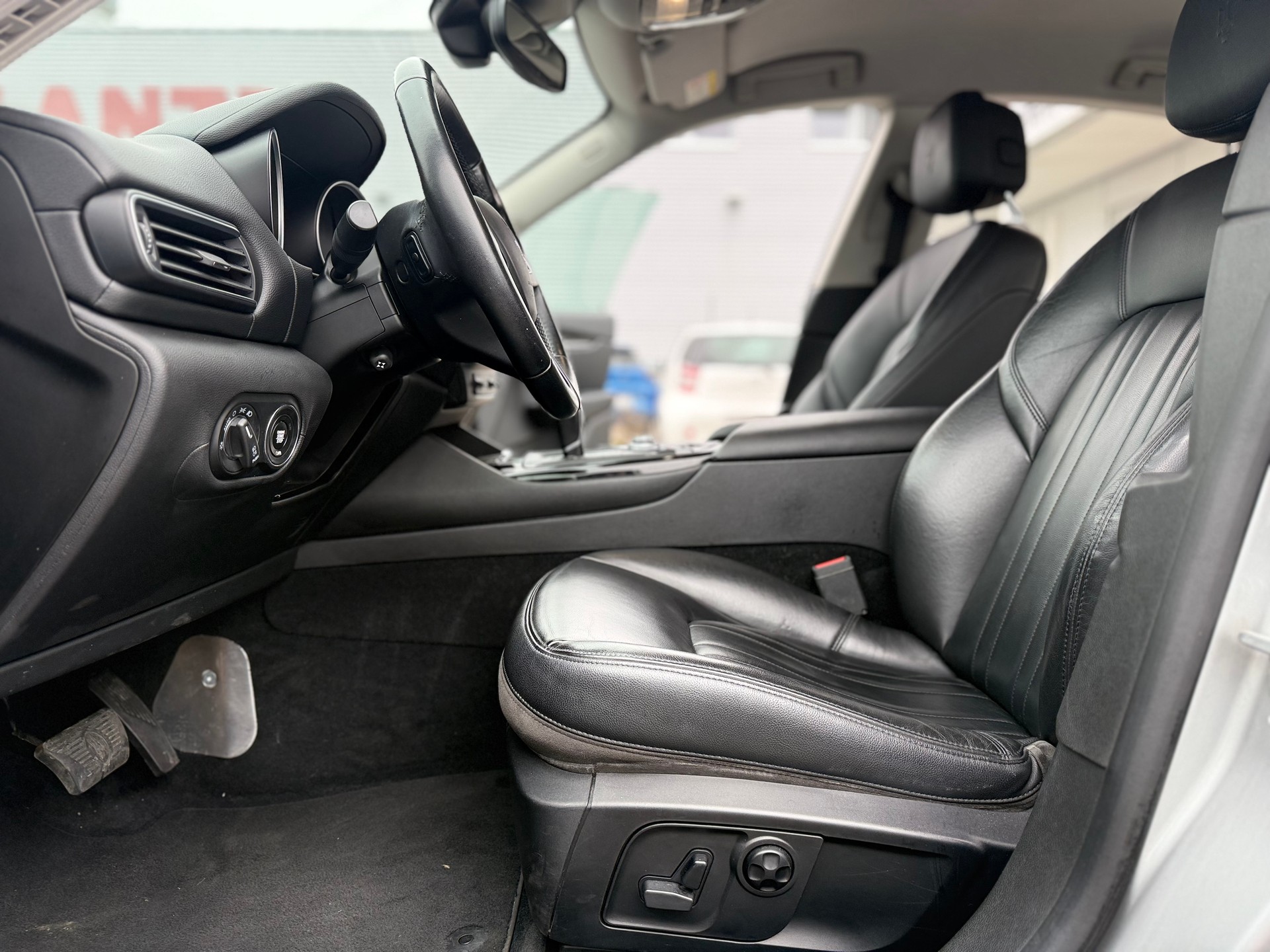 MASERATI Levante D 3.0 V6 Automatica-image-8