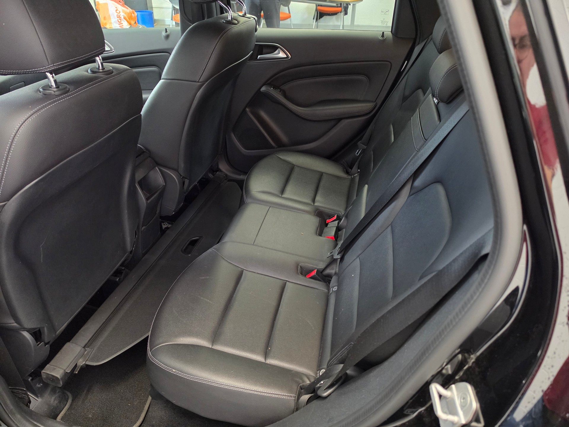 MERCEDES-BENZ B 180 Urban 7G-DCT-image-4