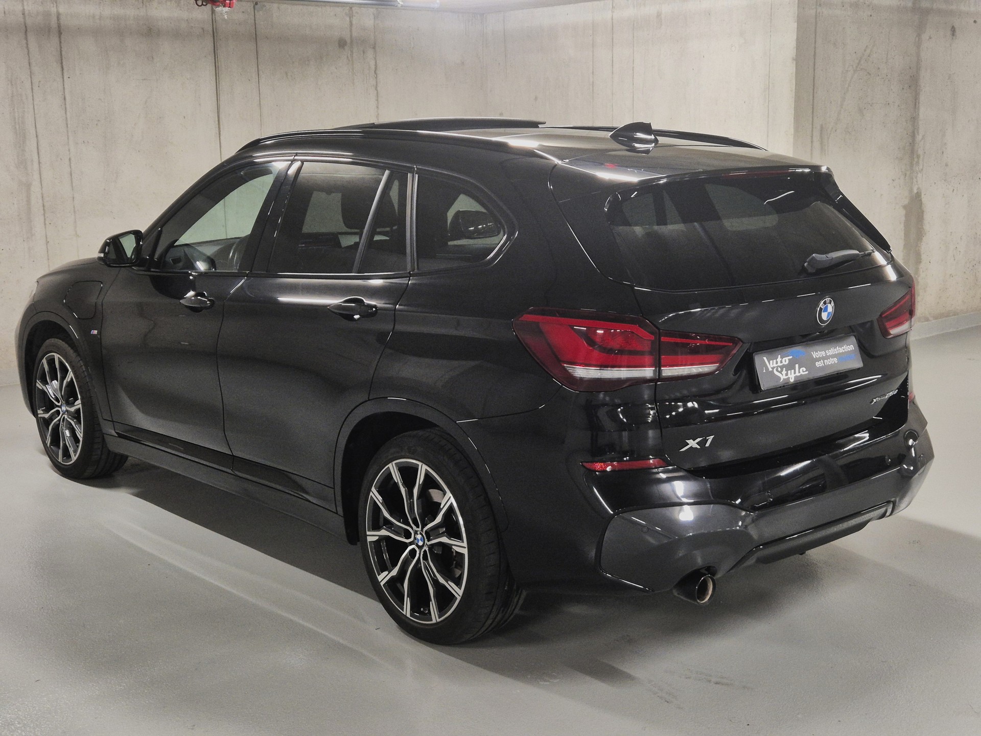 BMW X1 xDrive 25e M Sport Steptronic-image-8