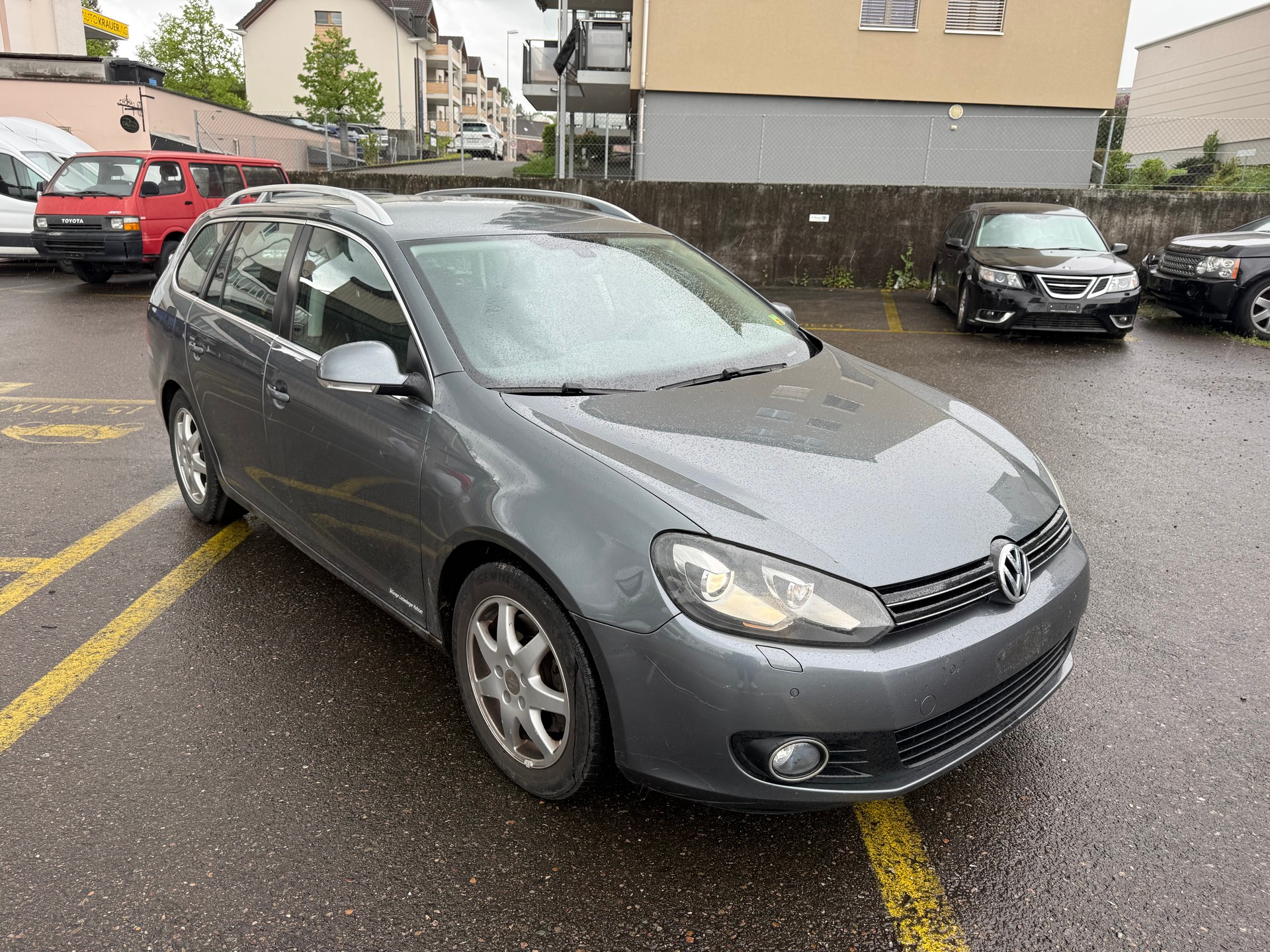 VW Golf Variant 1.6 TDI Value 4Motion-image-11