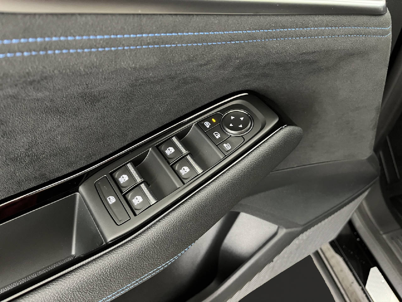 RENAULT Austral 1.2 E-Tech esprit Alpine-image-12