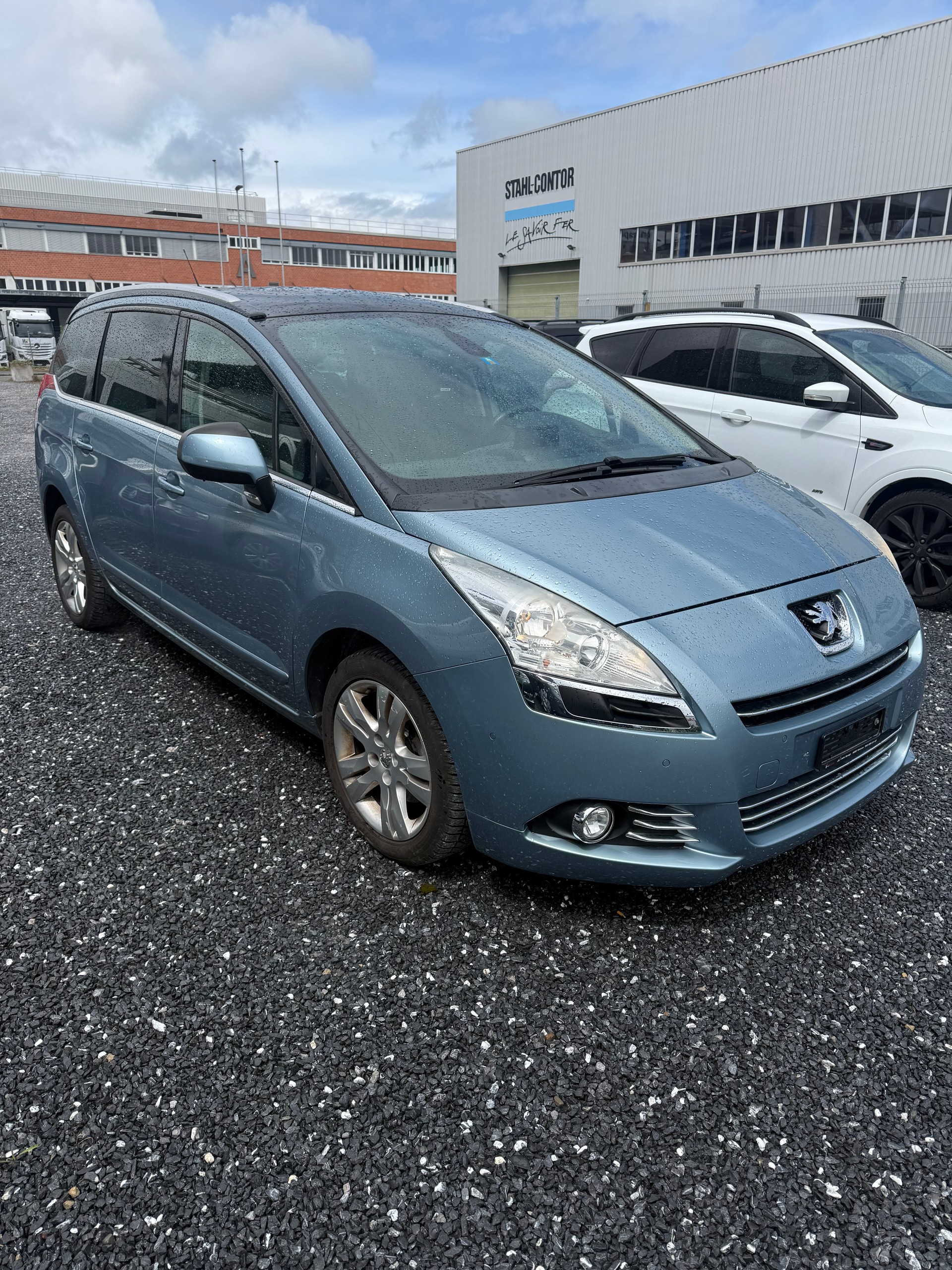 PEUGEOT 5008 1.6 16V T Sport Pack-image-1