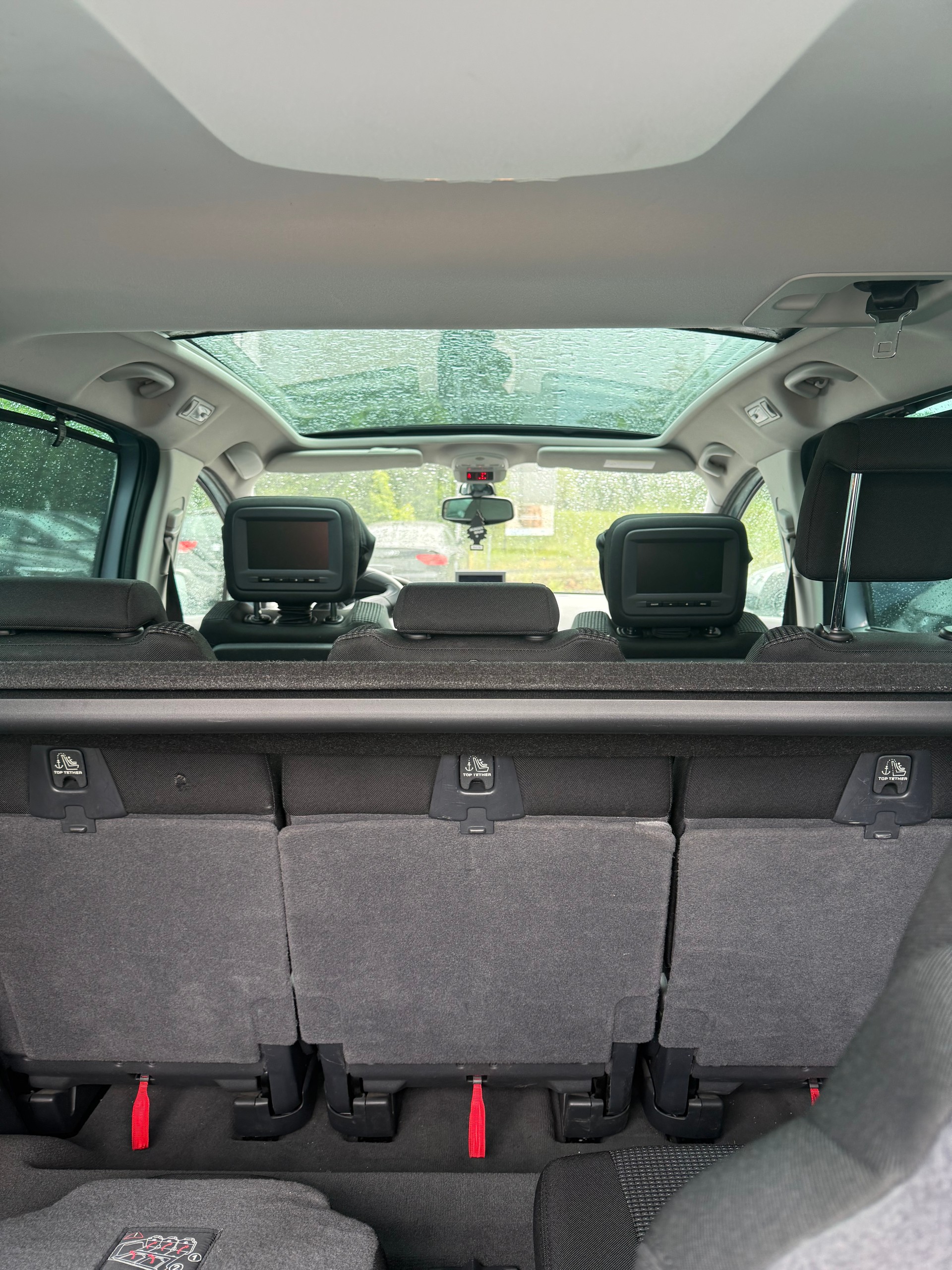 PEUGEOT 5008 1.6 16V T Sport Pack-image-7