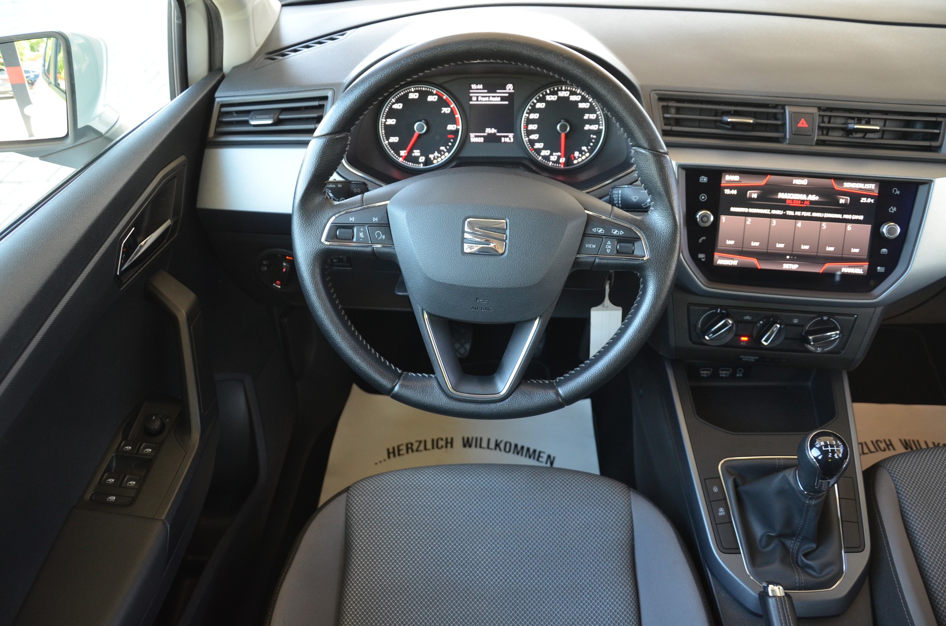SEAT Arona 1.0 TSI Eco Style*Frisch ab MFK,1 Jahr oder 20000km Garantie auf Motor und Getriebe*-image-13