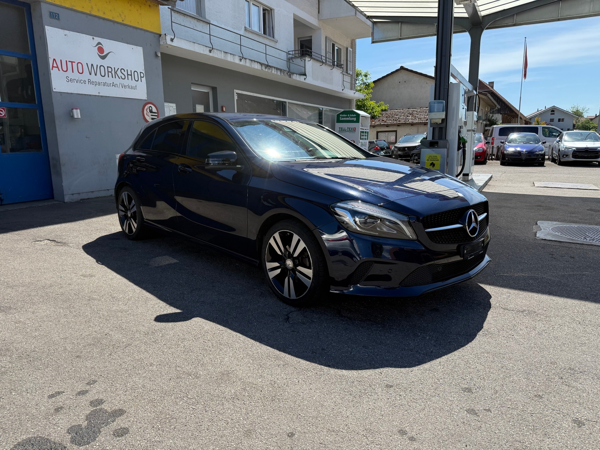 MERCEDES-BENZ A 200 Style 7G-DCT