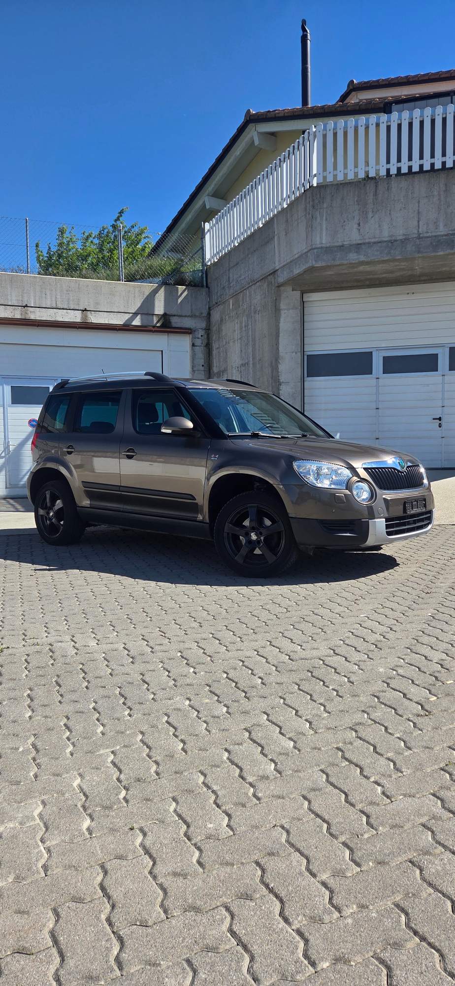 SKODA 2.0 TDI 140 AllDrive 4x4 DSG-image-1