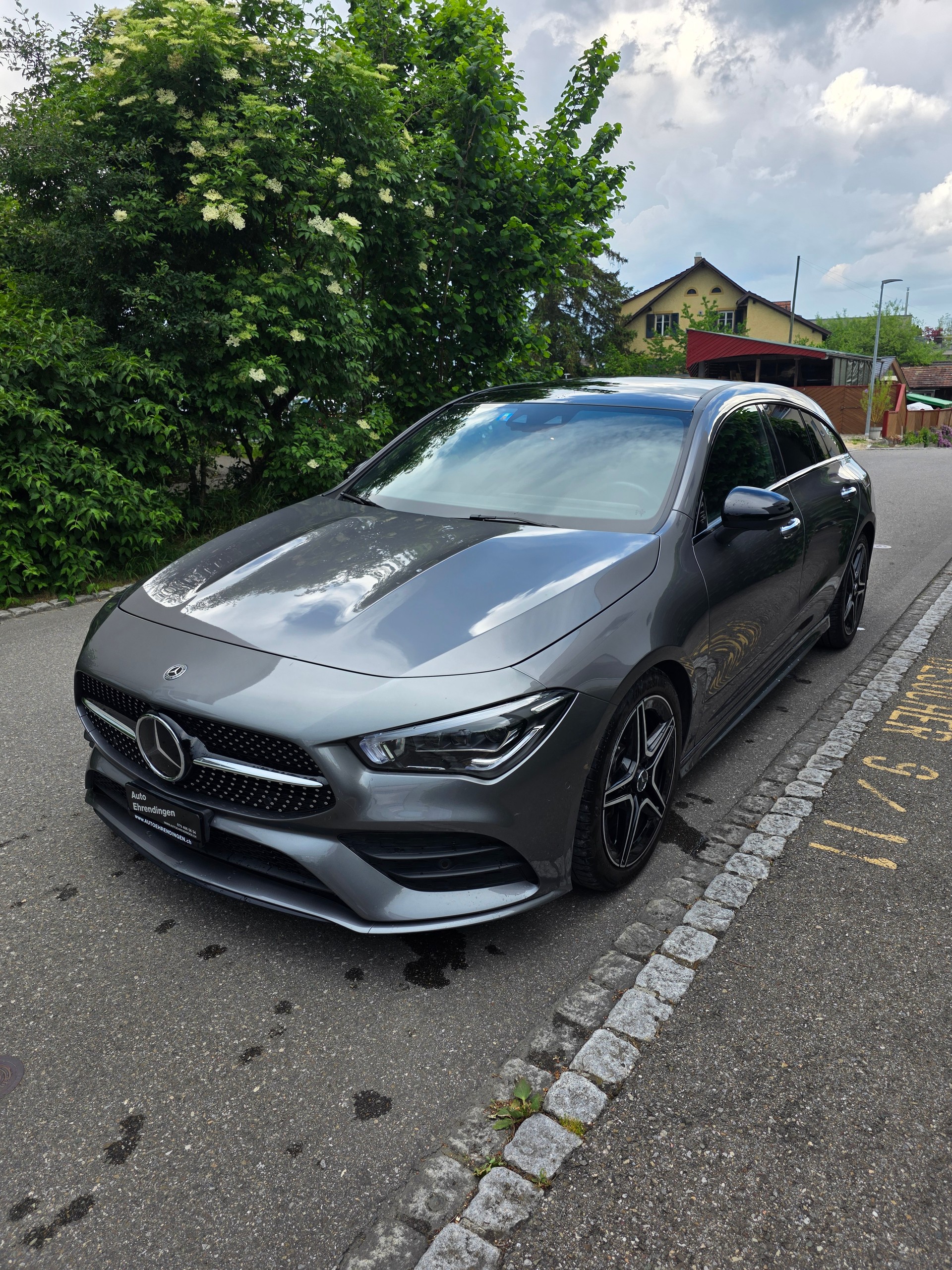 MERCEDES-BENZ CLA Shooting Brake 200 AMG Line 7G-DCT
