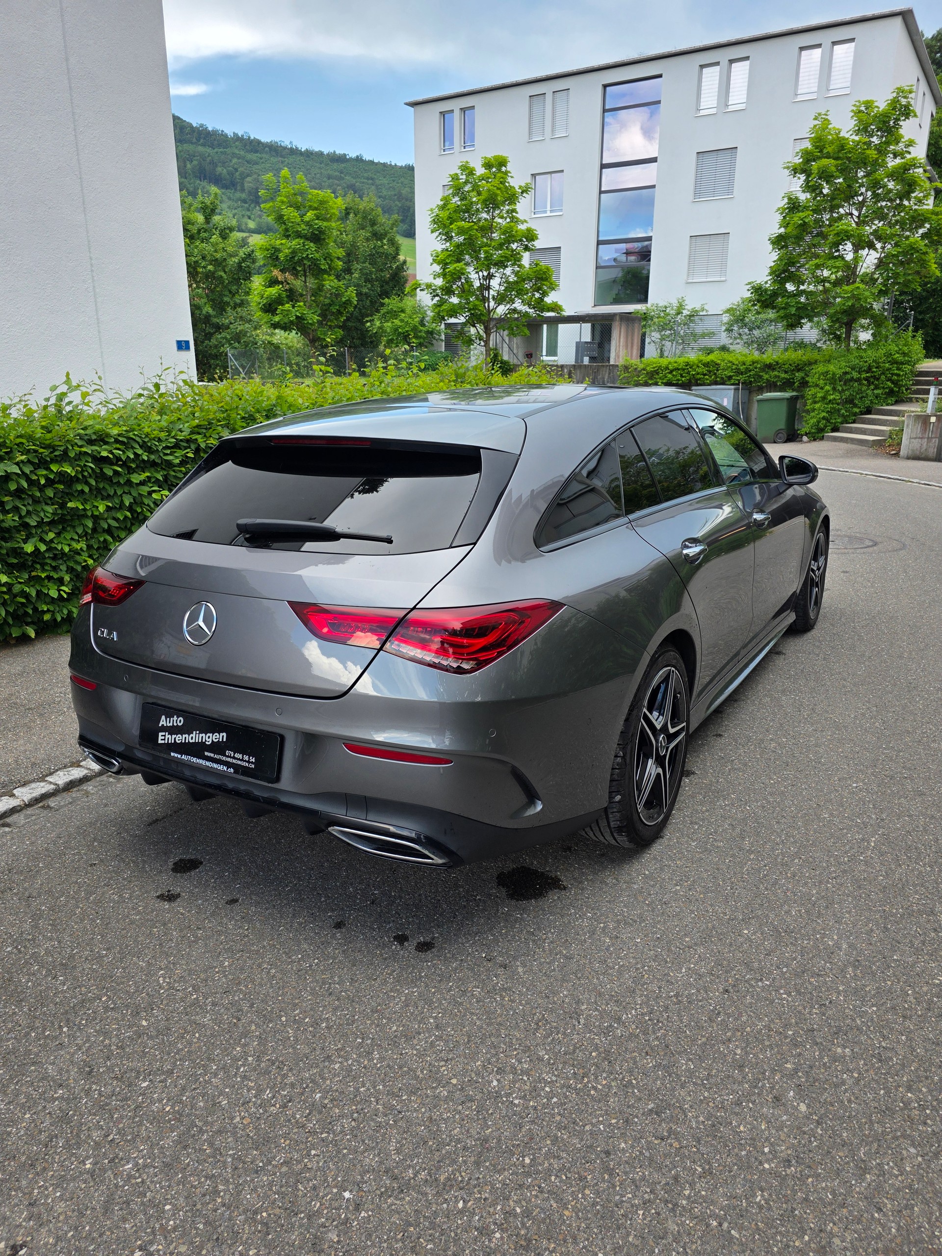 MERCEDES-BENZ CLA Shooting Brake 200 AMG Line 7G-DCT-image-5