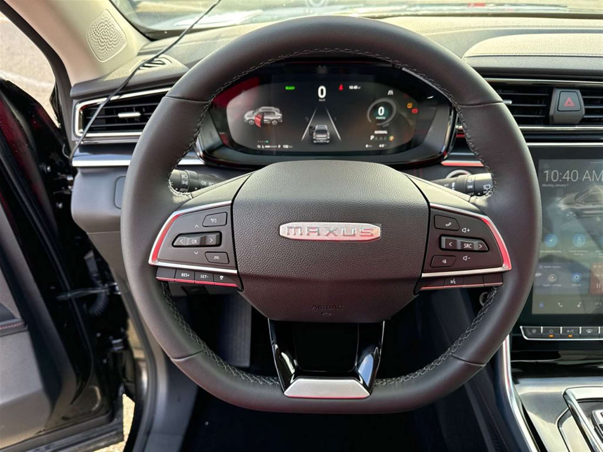 MAXUS eUniq6 70kWh 354km Reichweite-image-15