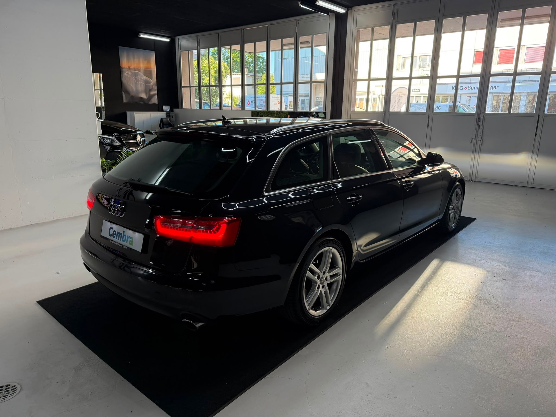 AUDI A6 Avant 3.0 BiTDI V6 quattro tiptronic-image-11