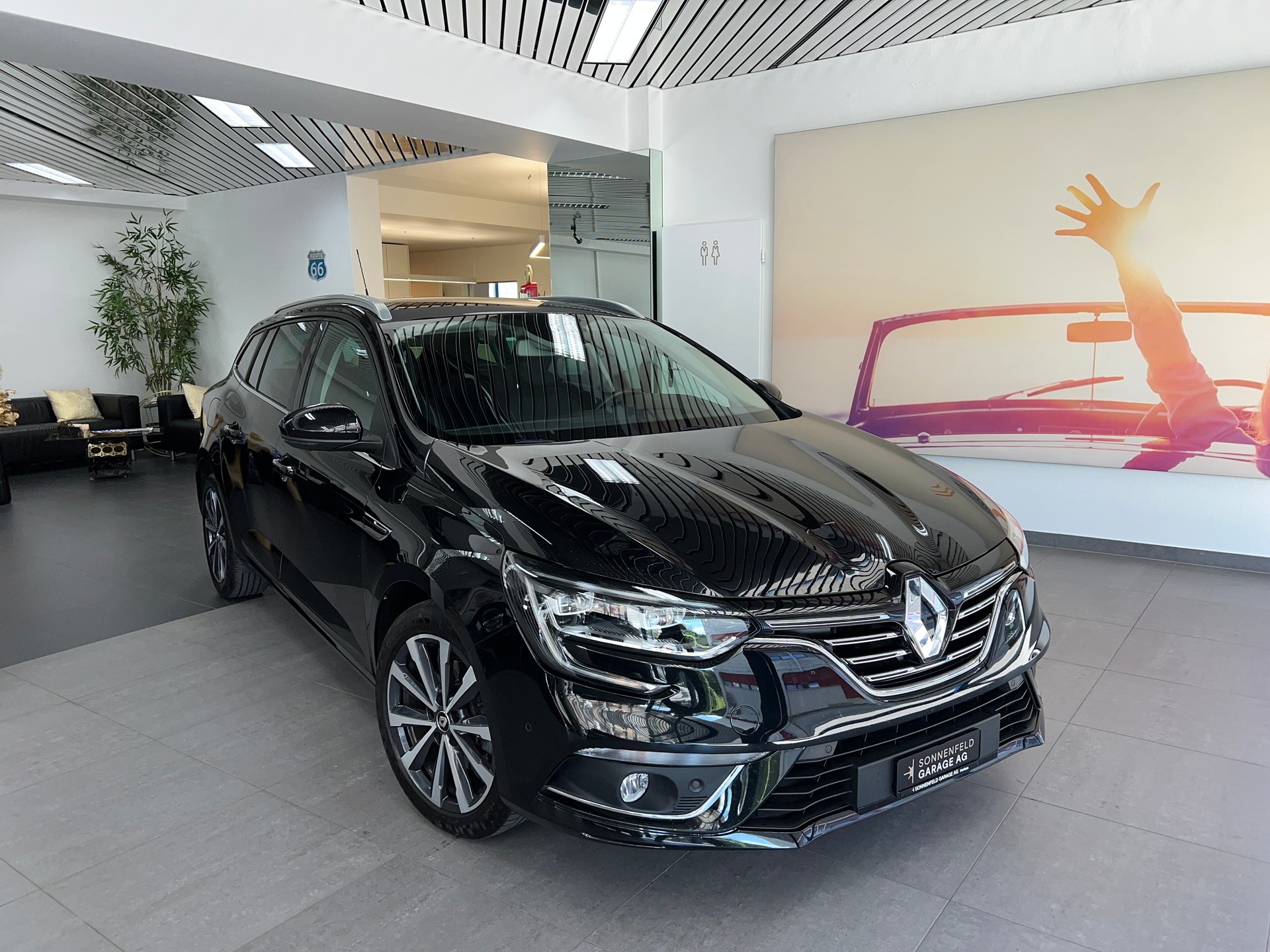 RENAULT Mégane Grandtour 1.3 16V Turbo GT Line EDC