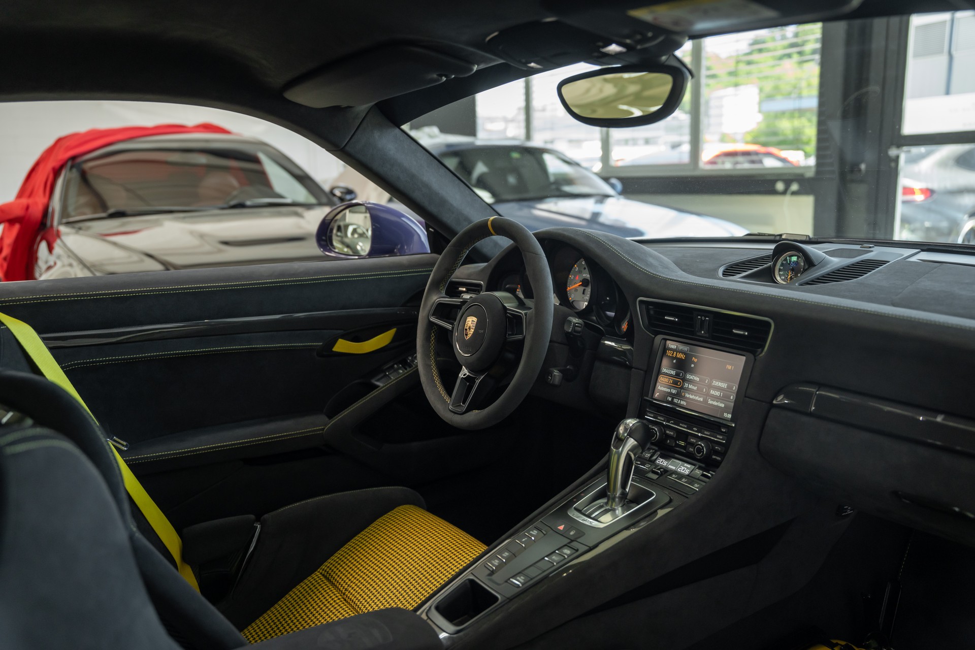 PORSCHE 911 GT3 RS PDK / TECHART ** Ultraviolett **-image-25