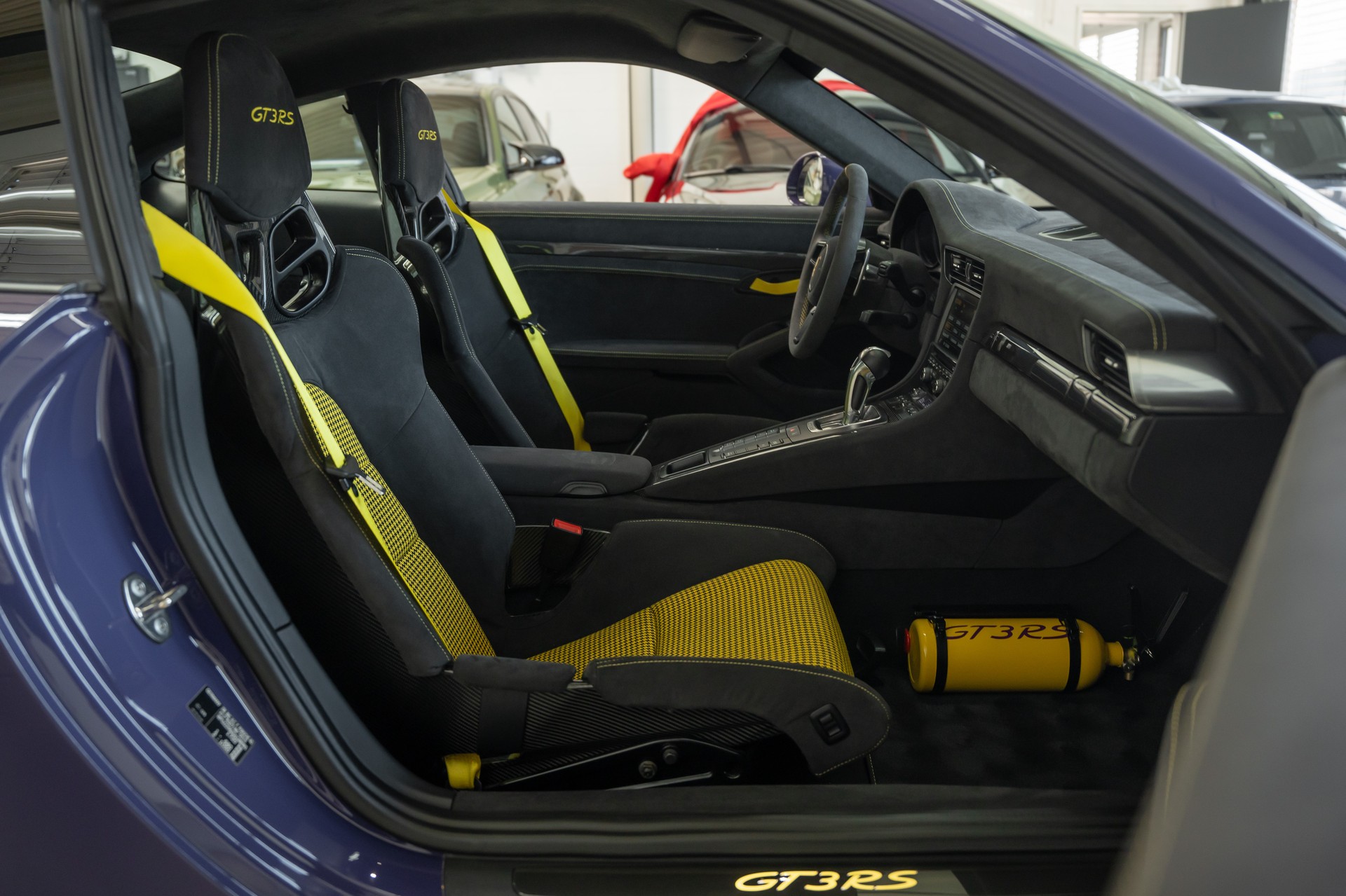 PORSCHE 911 GT3 RS PDK / TECHART ** Ultraviolett **-image-31
