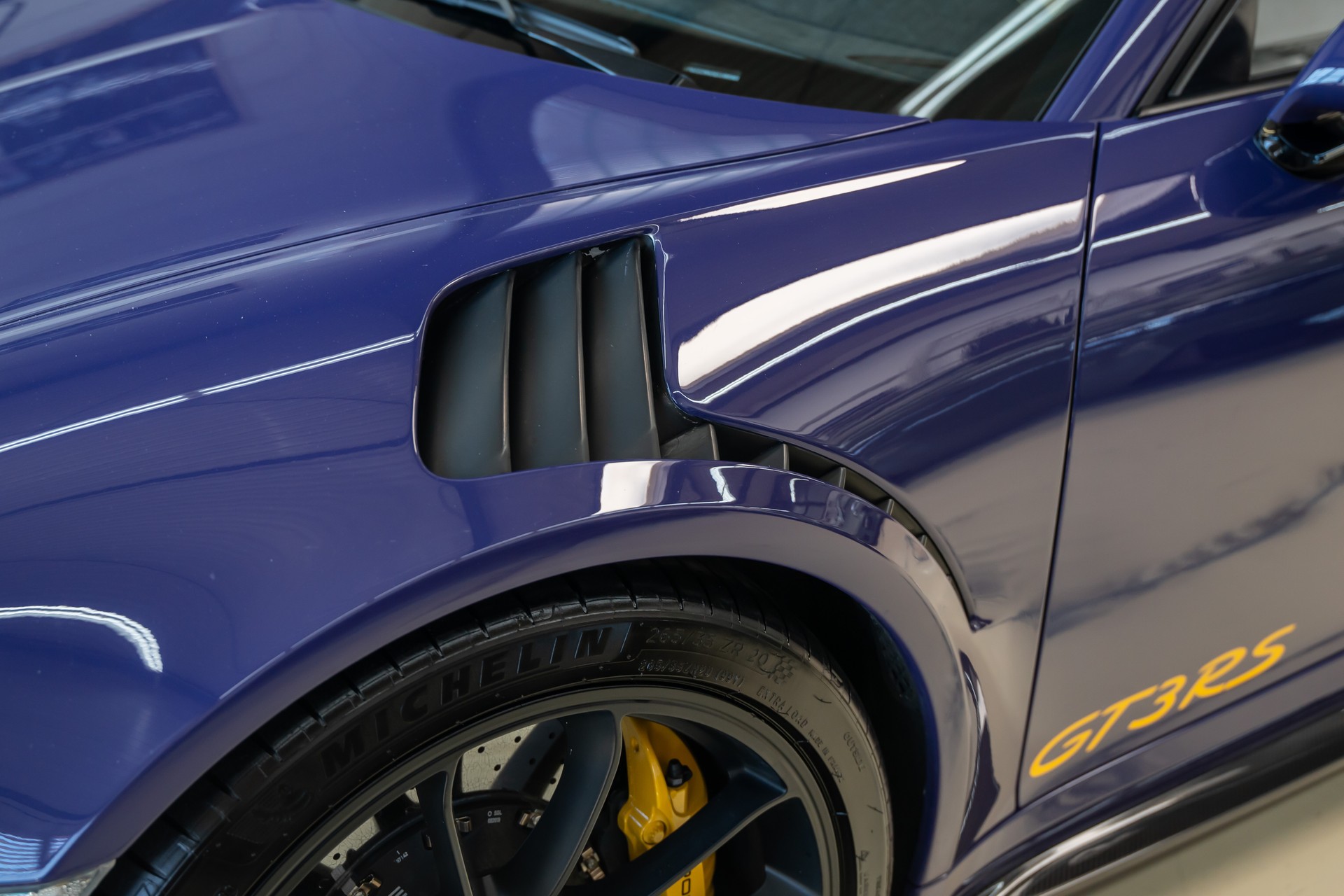 PORSCHE 911 GT3 RS PDK / TECHART ** Ultraviolett **-showroom-element-3