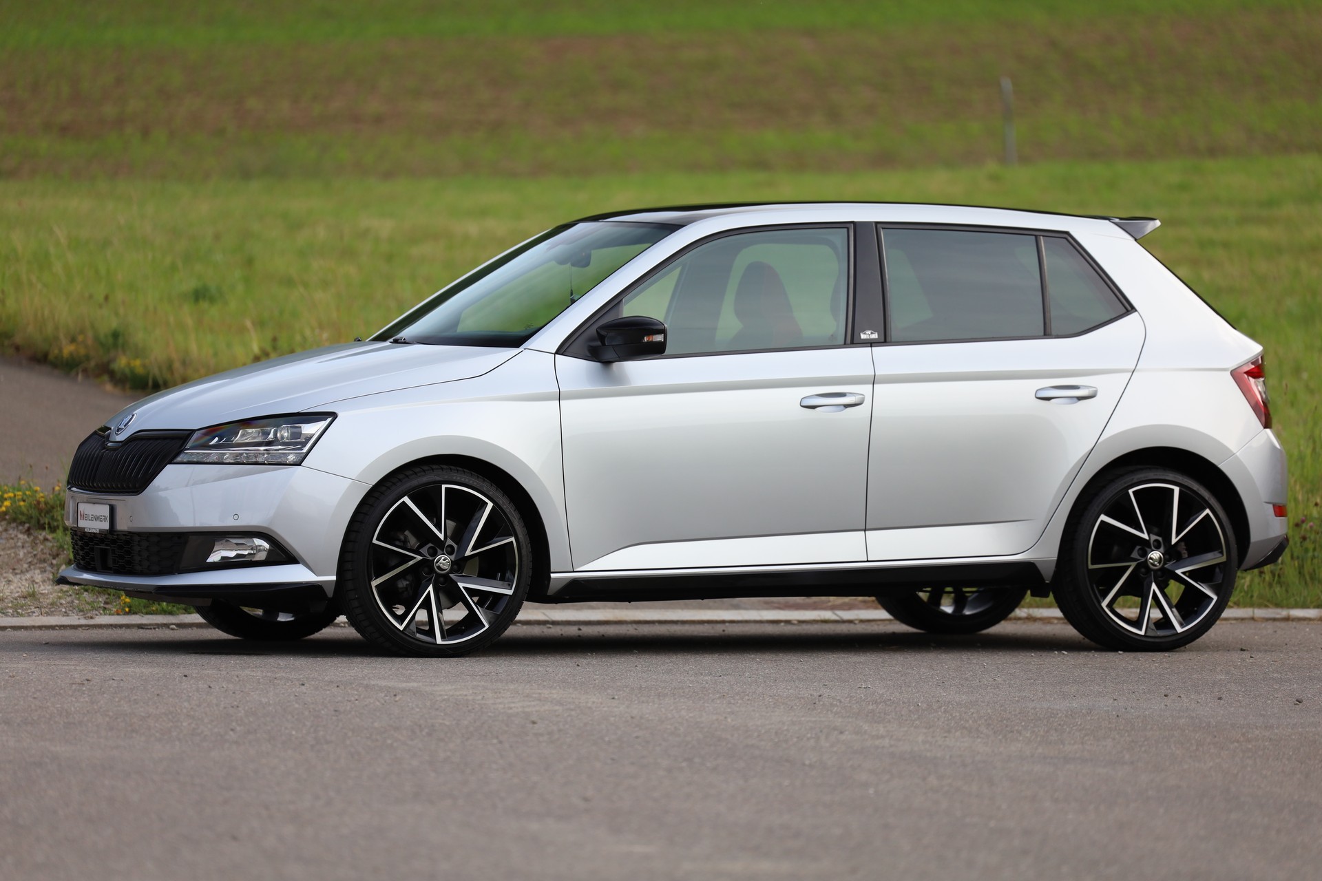 SKODA Fabia 1.0 TSI Monte Carlo DSG-showroom-element-1