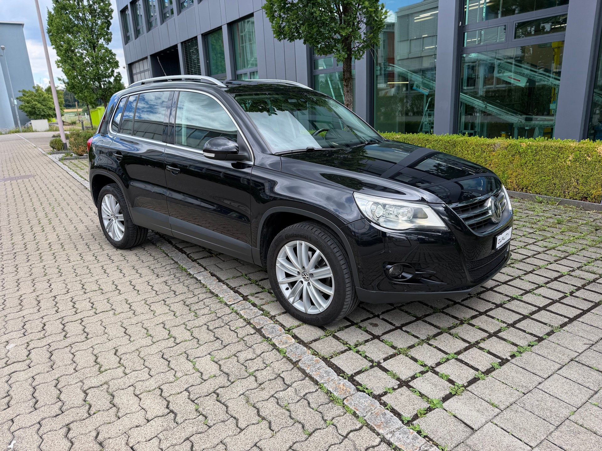 VW Tiguan 2.0 TSI Sport&Style Tiptronic-image-2
