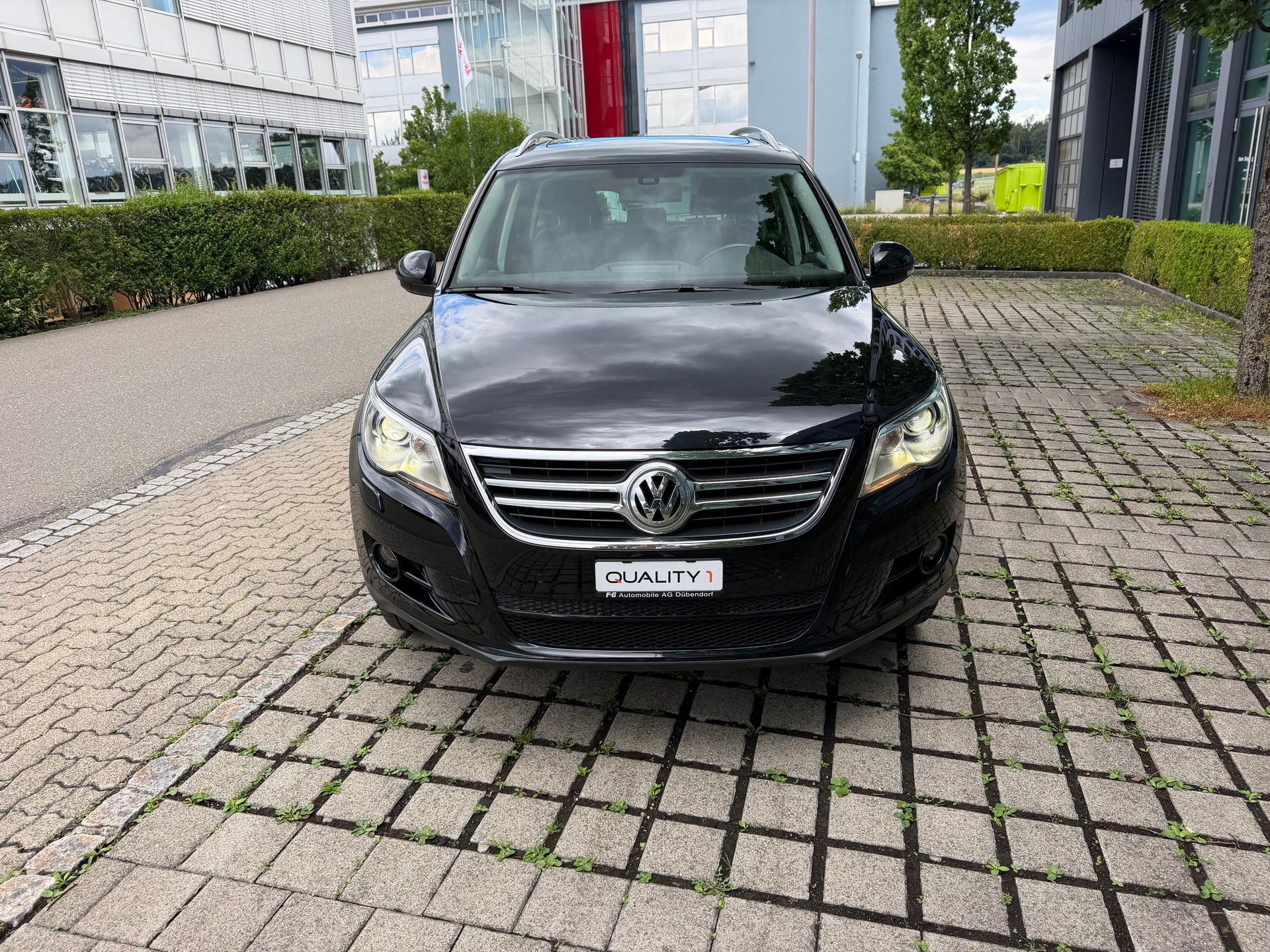 VW Tiguan 2.0 TSI Sport&Style Tiptronic-image-1