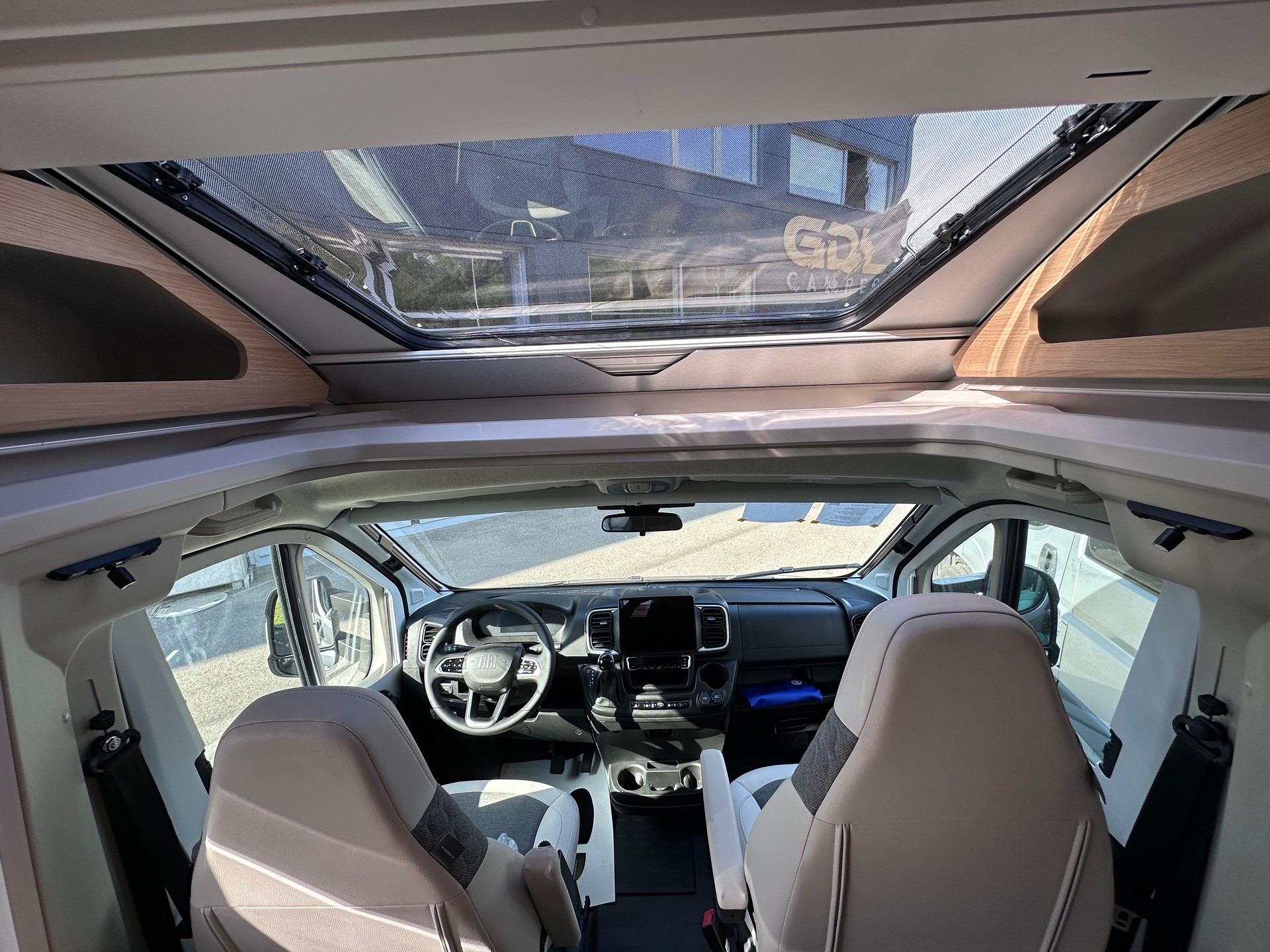 ADRIA Matrix 650 DL 60Y Deluxe-image-8