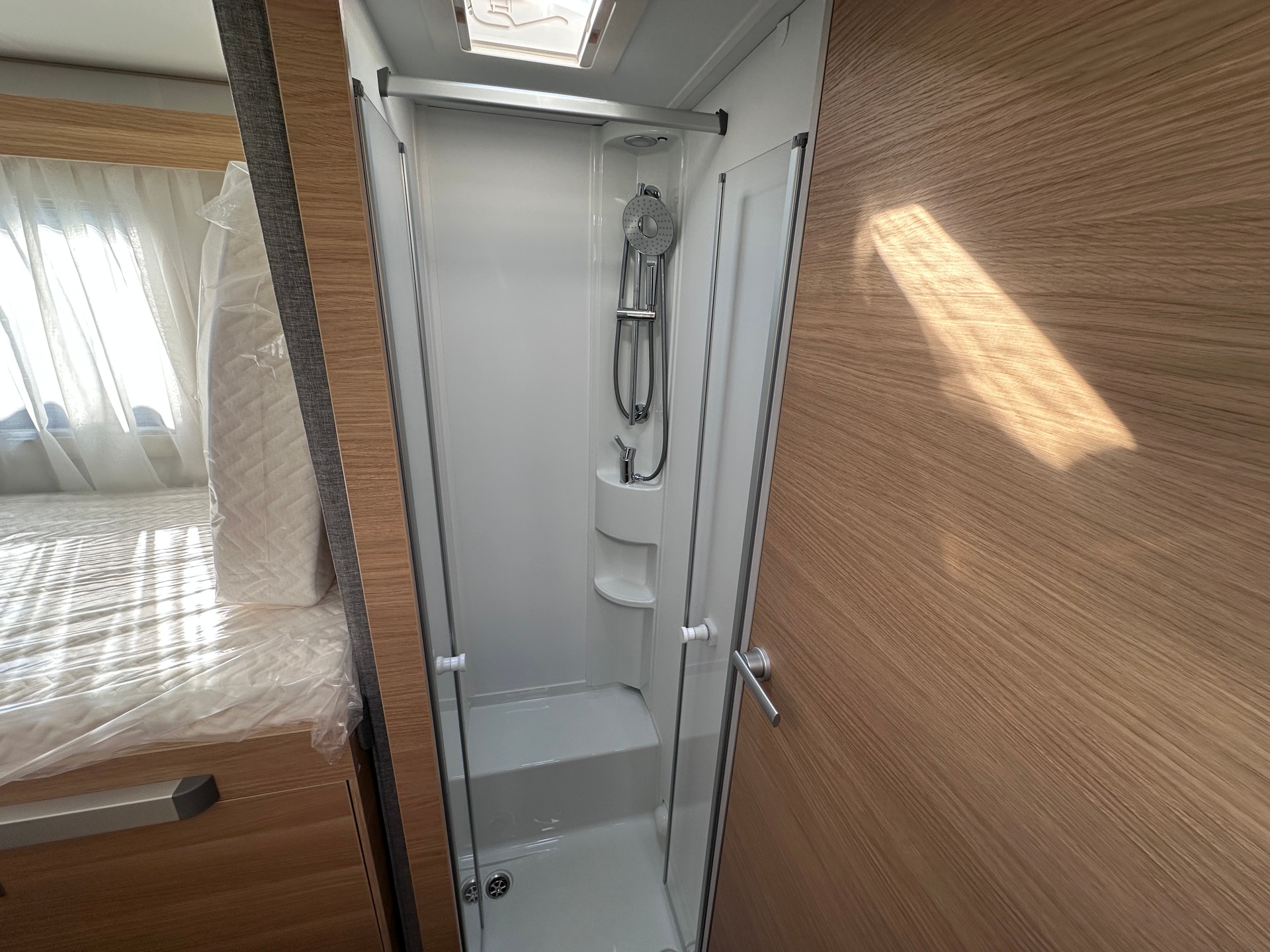 ADRIA Matrix 650 DL 60Y Deluxe-image-15