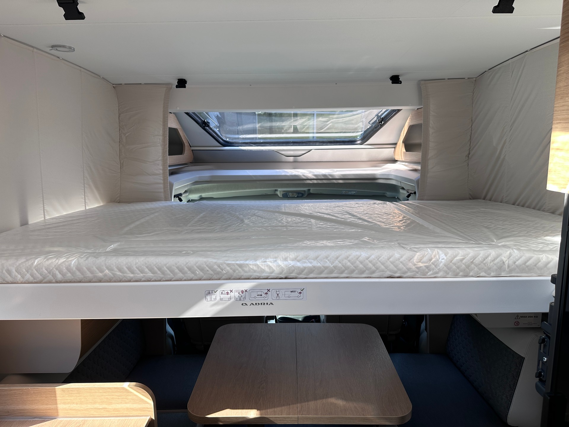 ADRIA Matrix 650 DL 60Y Deluxe-image-10