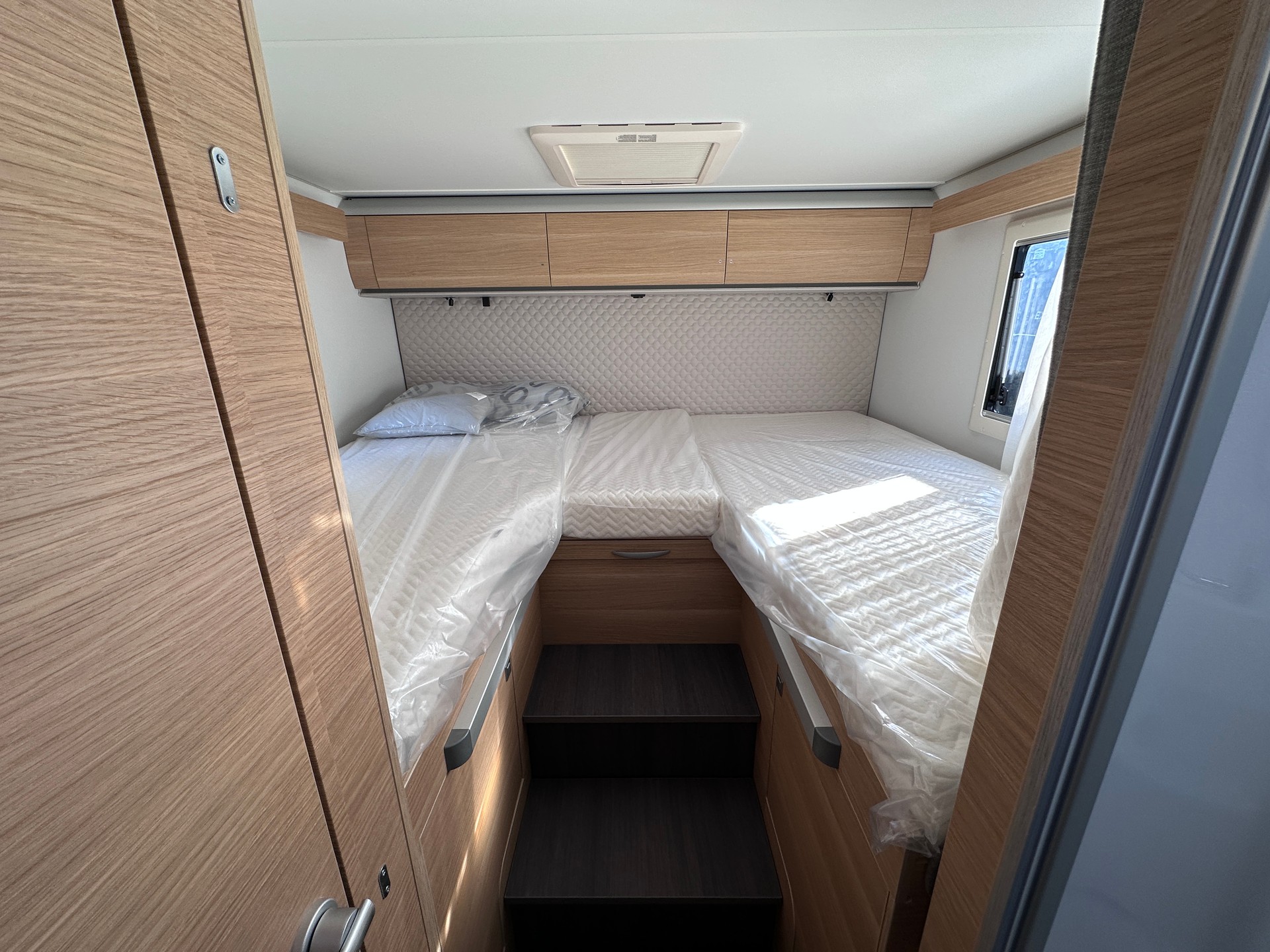 ADRIA Matrix 650 DL 60Y Deluxe-image-16