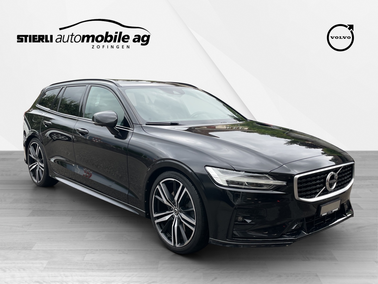 VOLVO V60 2.0 T5 R-Design AWD-showroom-element-2