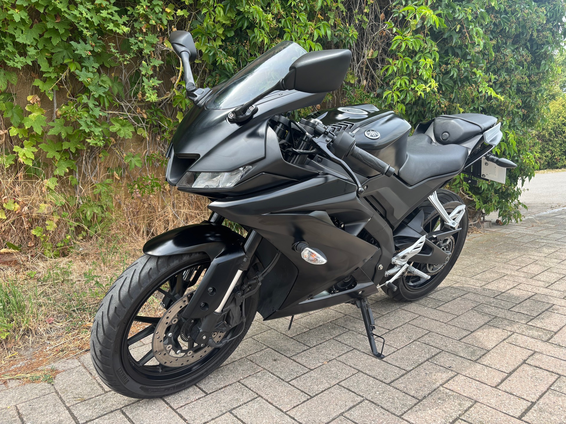 YAMAHA R 125-image-4