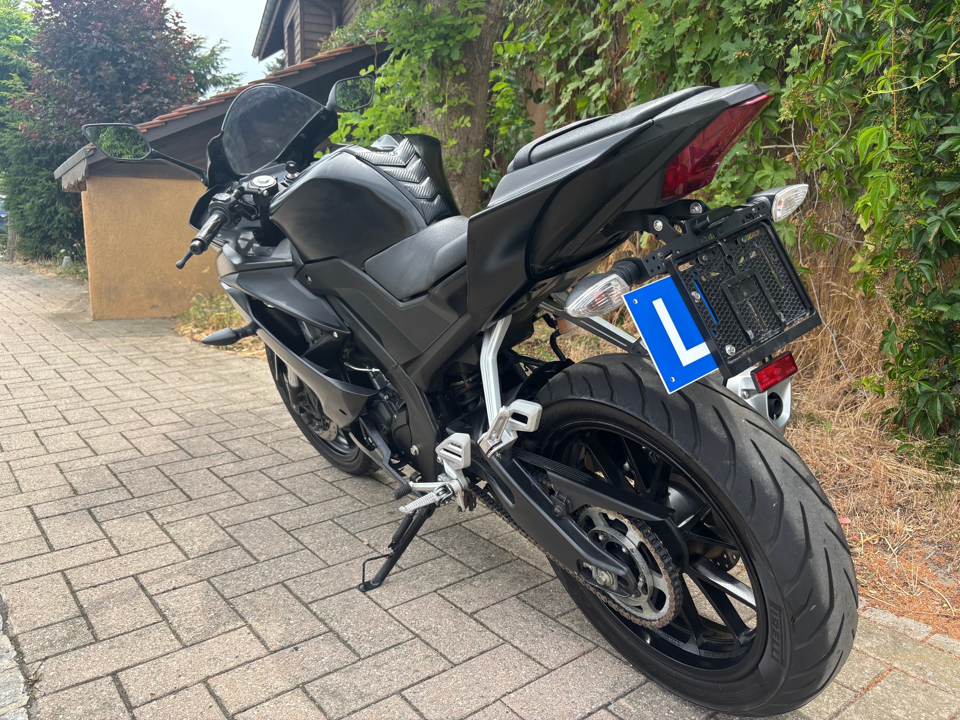 YAMAHA R 125-image-6