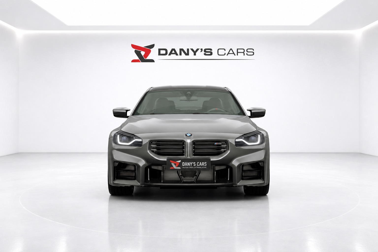 BMW M2 Steptronic-showroom-element-1