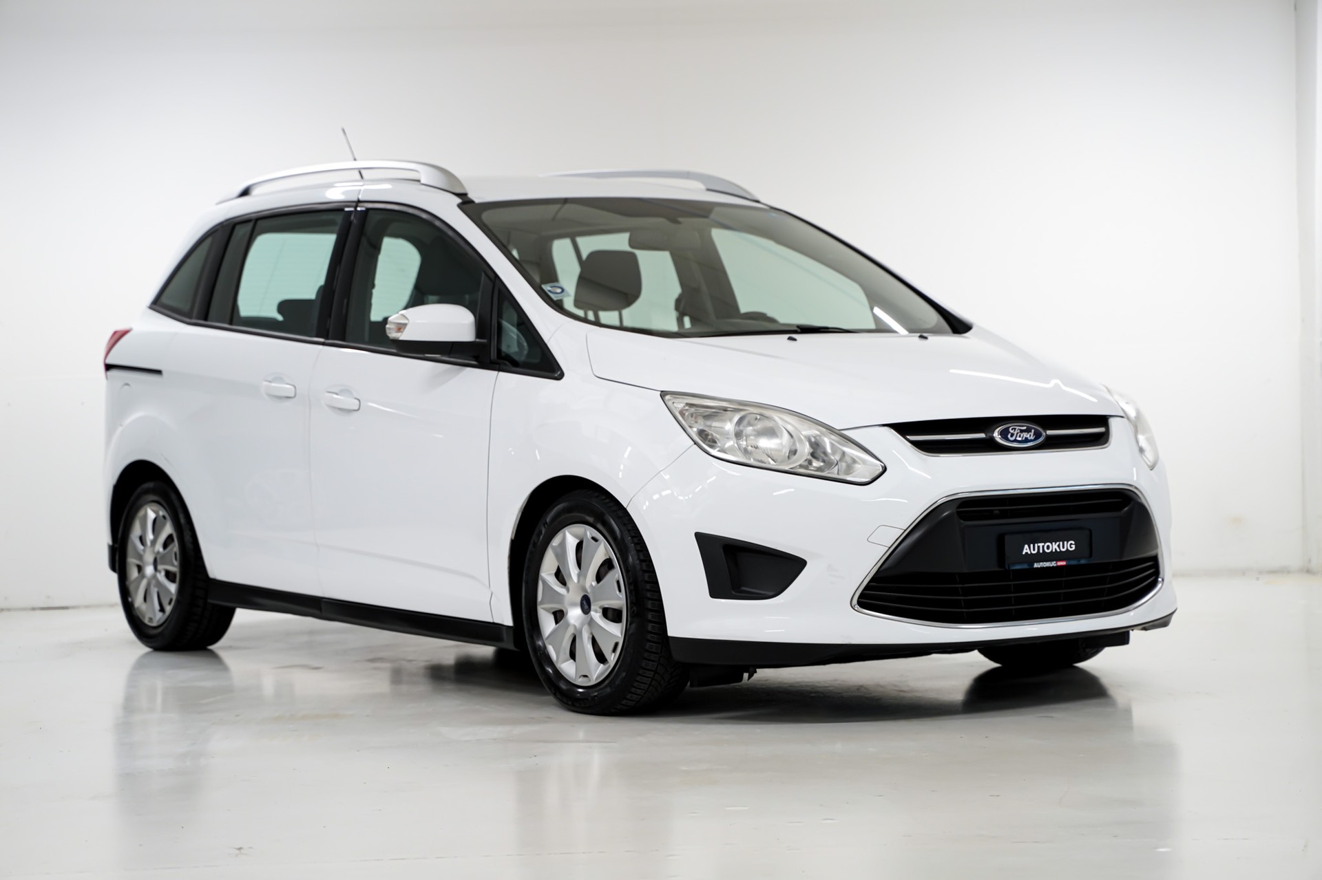 FORD Grand C-Max 1.6 TDCi Carving-showroom-element-2