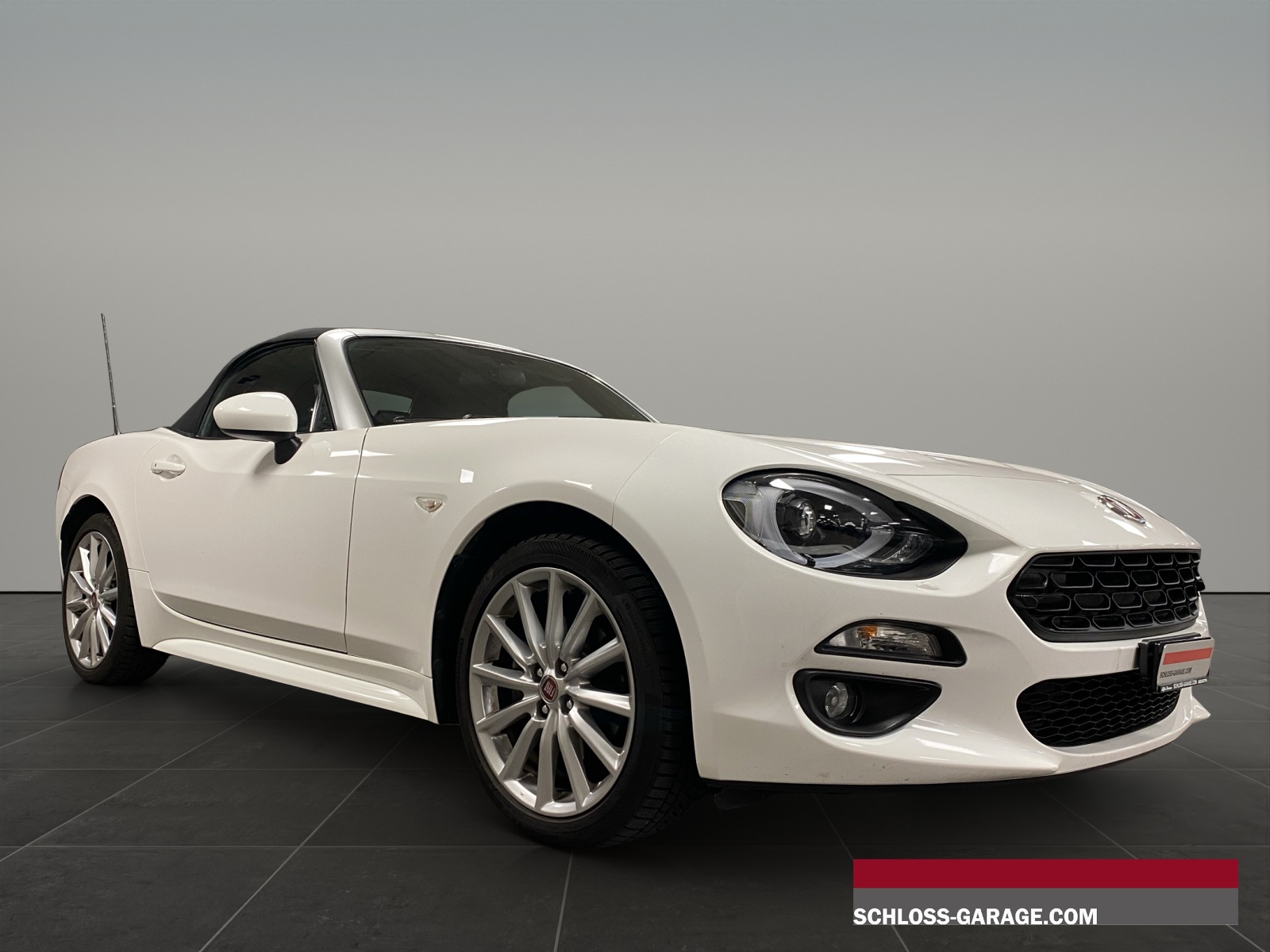 FIAT 124 Spider 1.4 140 Lusso-image-6