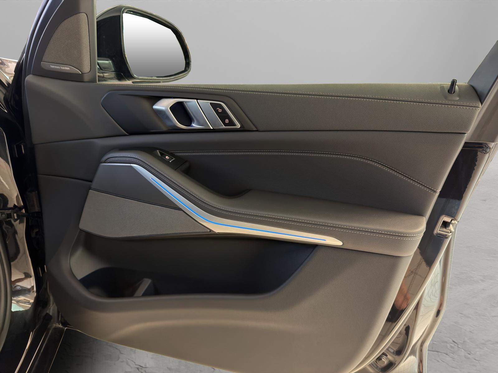 BMW X5 45e xDrive M-SportPaket-image-17
