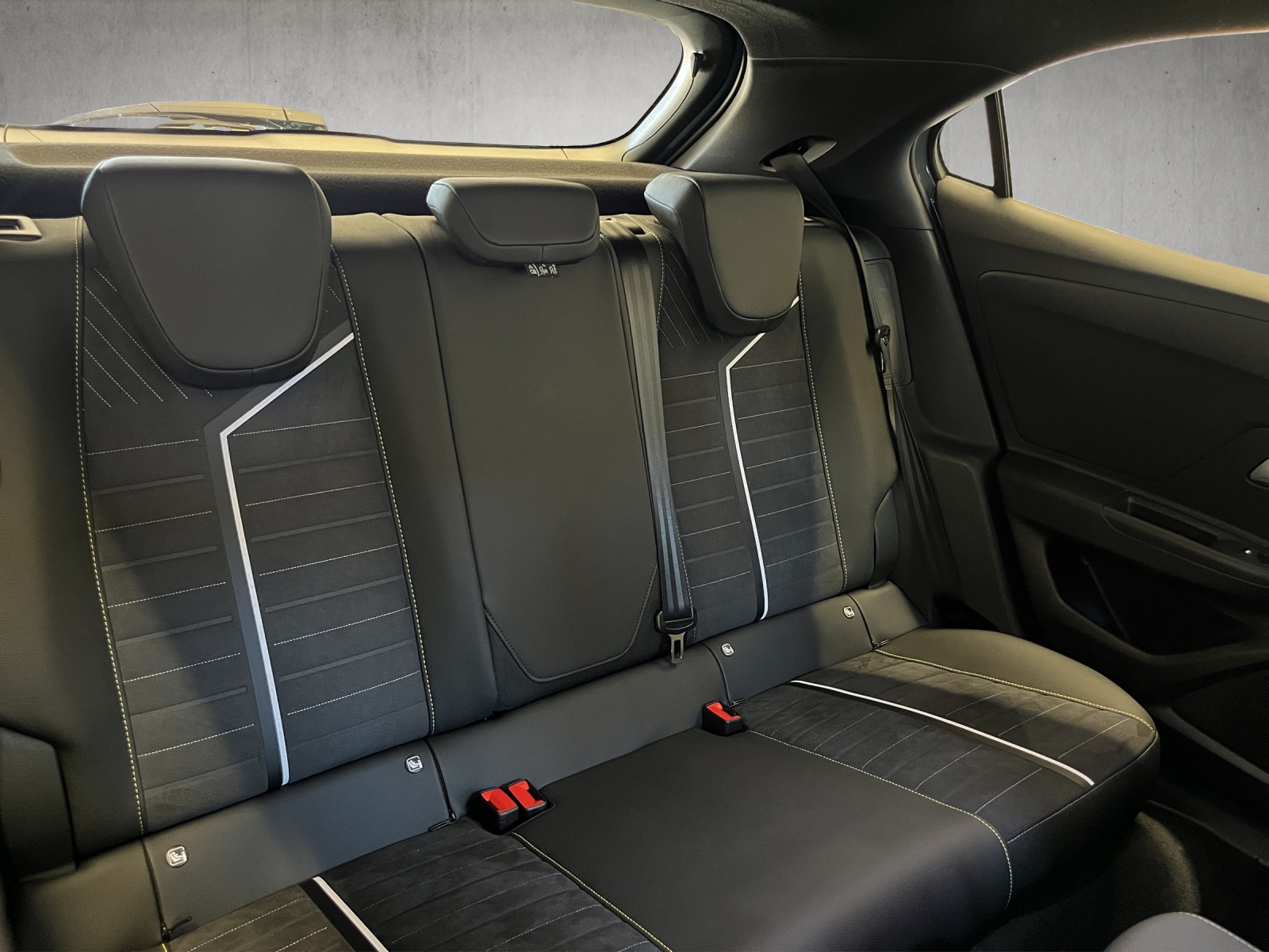 OPEL Mokka-e GSe-image-13