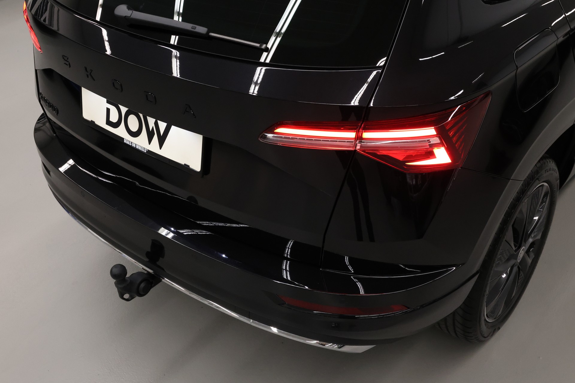 SKODA Karoq 1.5 TSI SportLine DSG-image-9