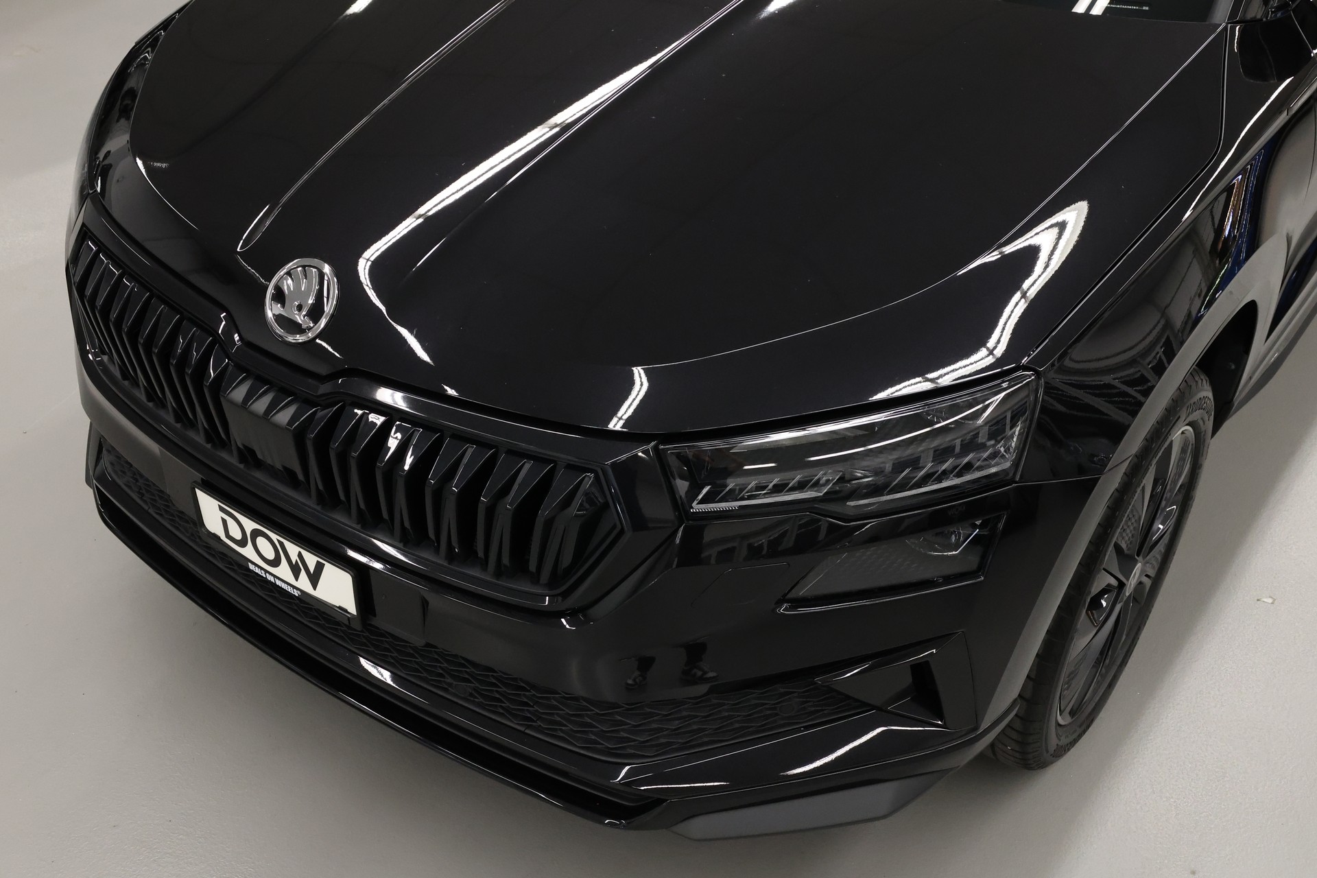 SKODA Karoq 1.5 TSI SportLine DSG-image-5