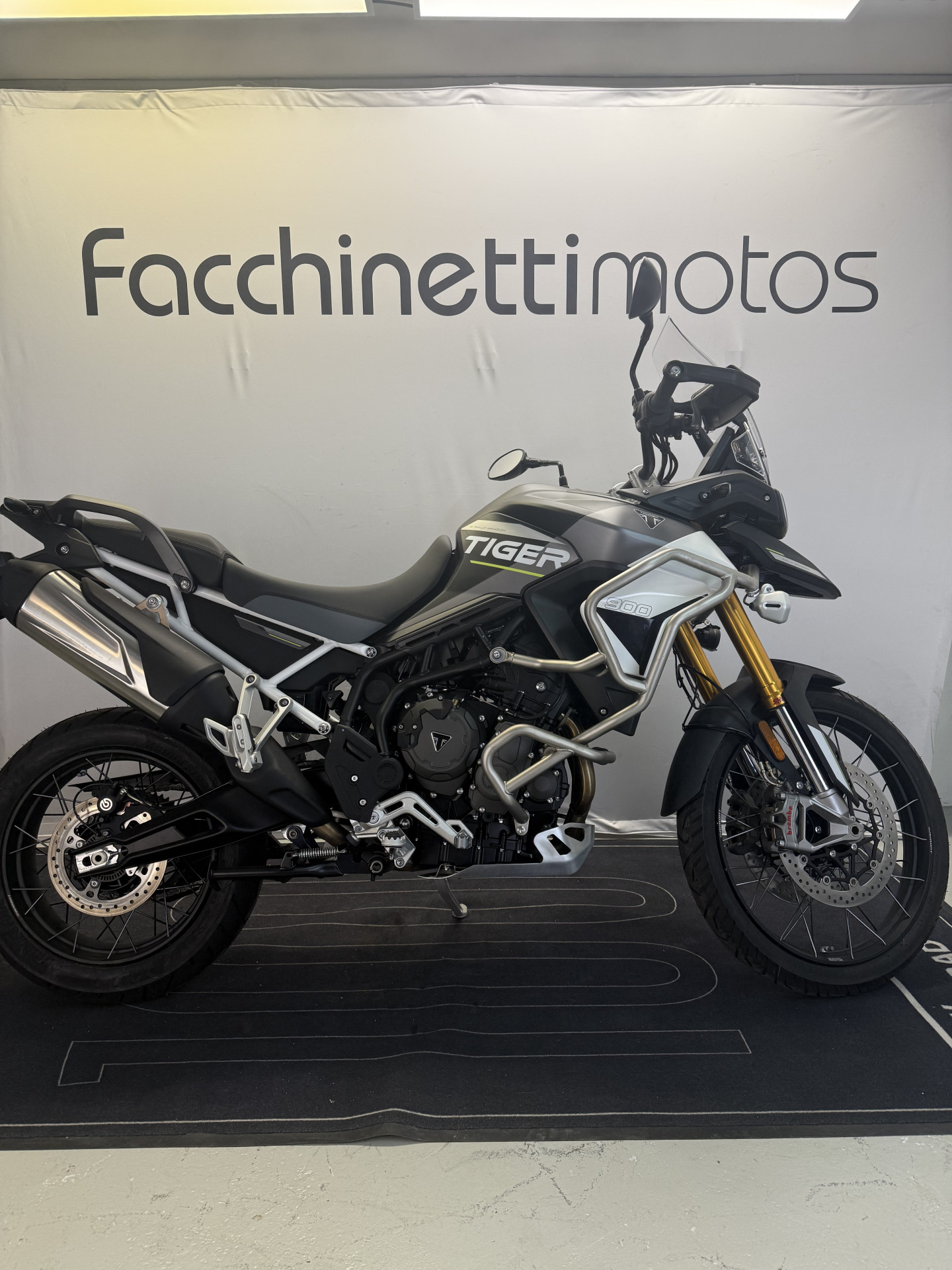TRIUMPH Tiger 900 Rally Aragon Edition-image-5