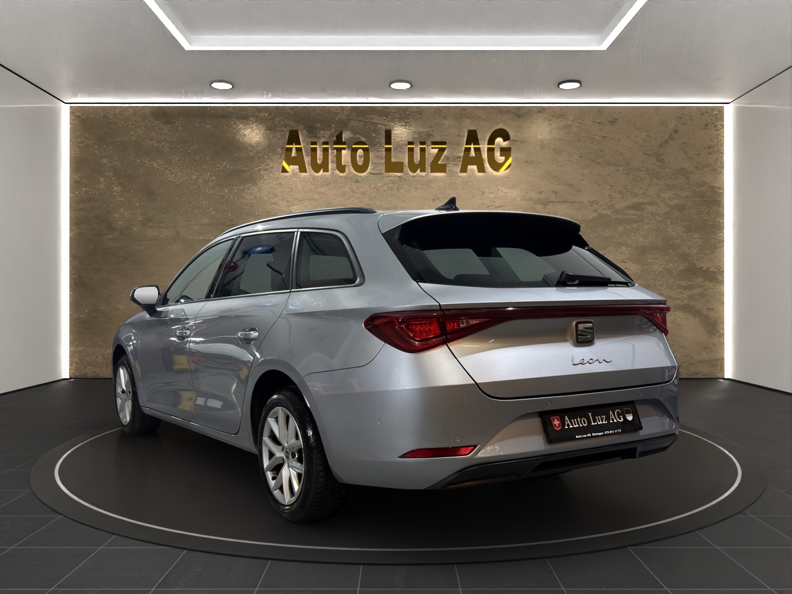 SEAT Leon ST 2.0 TDI EVO DSG Style-image-12