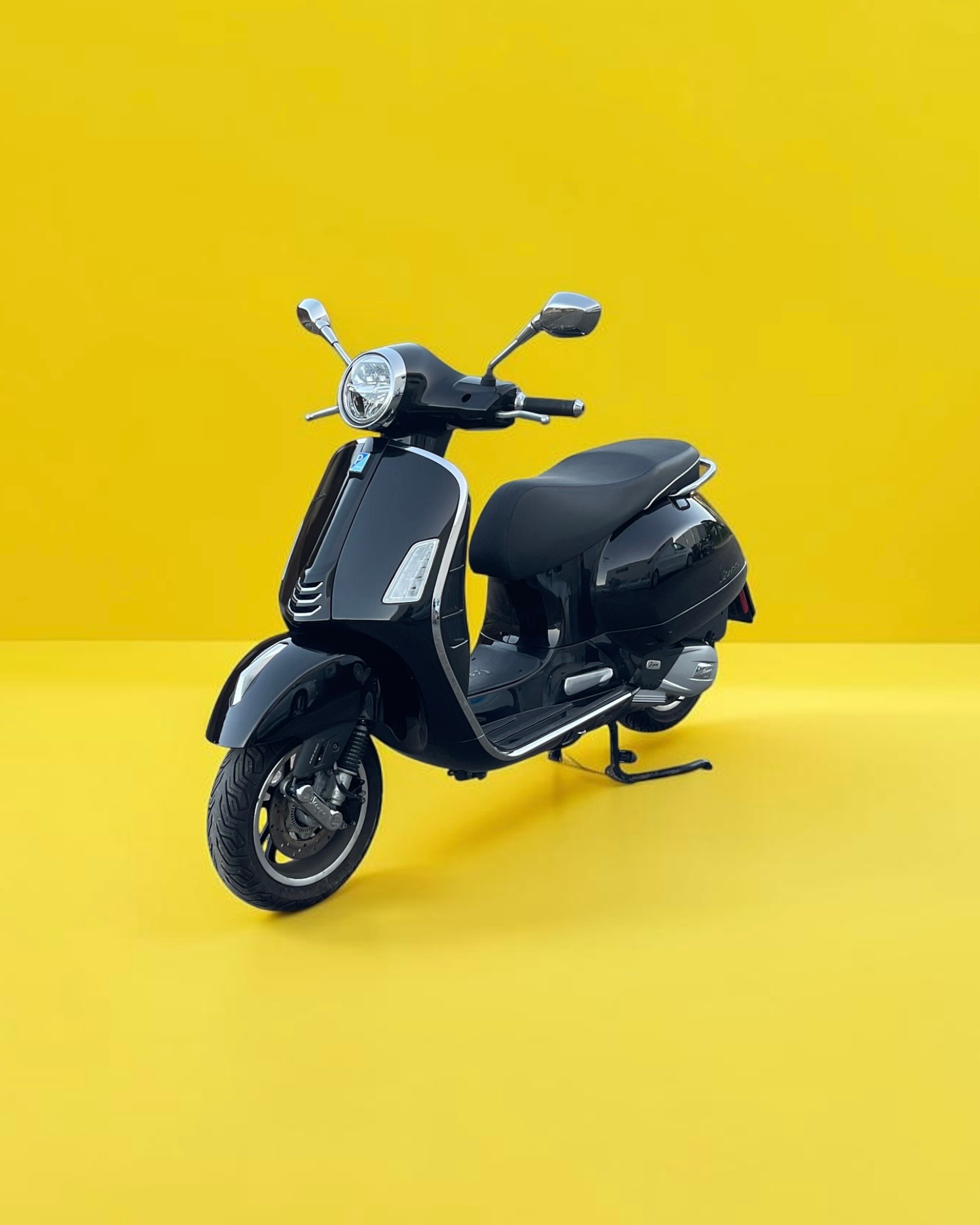 PIAGGIO Vespa GTS 125 ABS-image-2