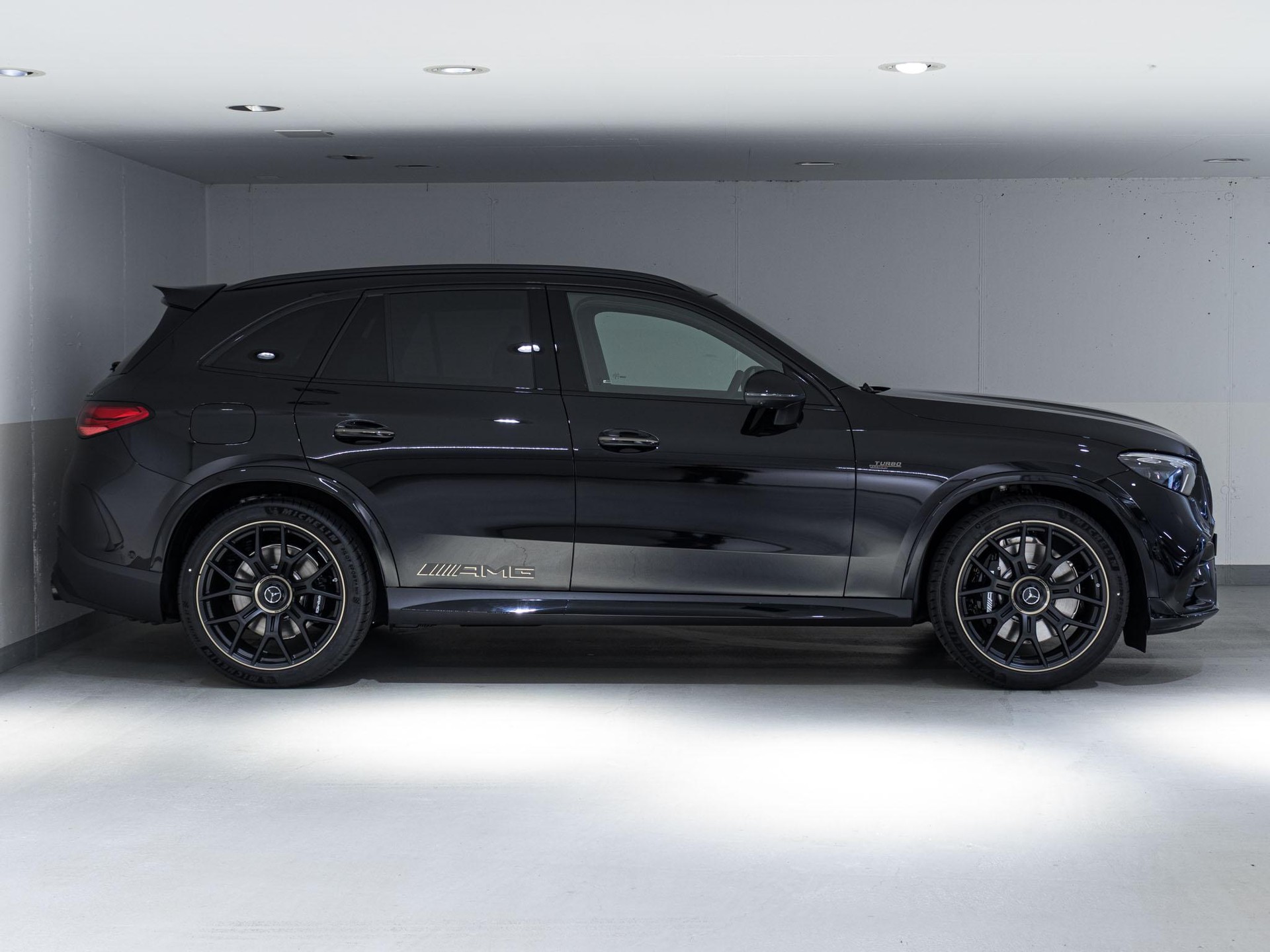 MERCEDES-BENZ GLC 53 AMG 4MATIC+-image-1