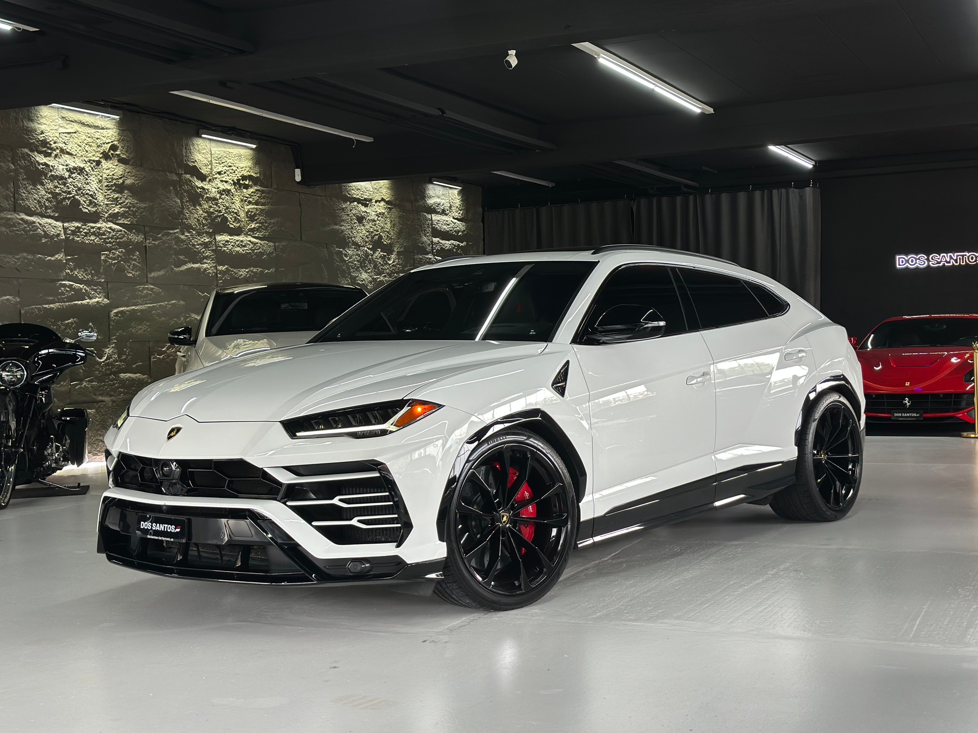 LAMBORGHINI Urus E-Gear Bianco Monocerus-image-1