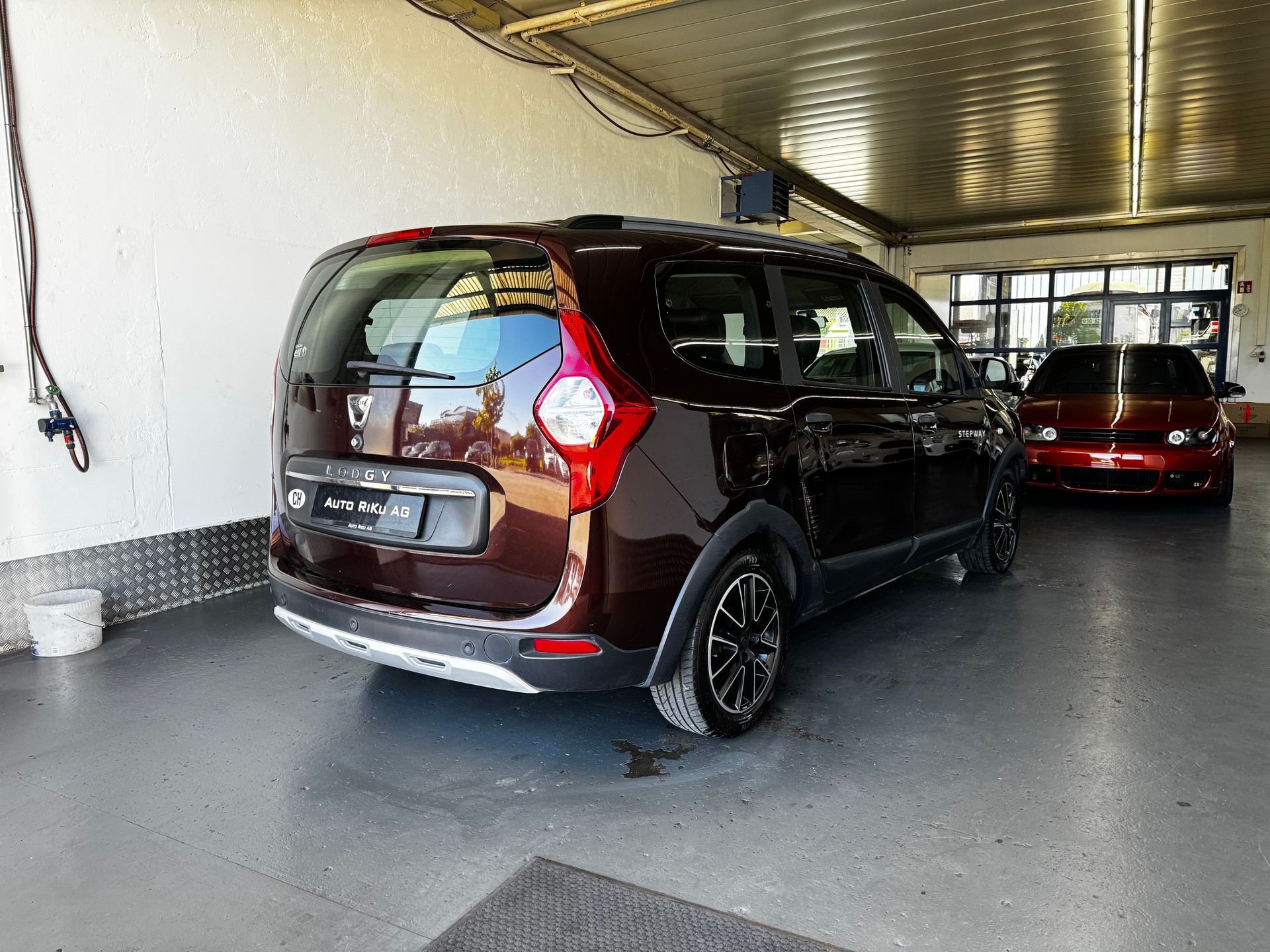 DACIA Lodgy 1.2 T Stepway 7PL-image-8